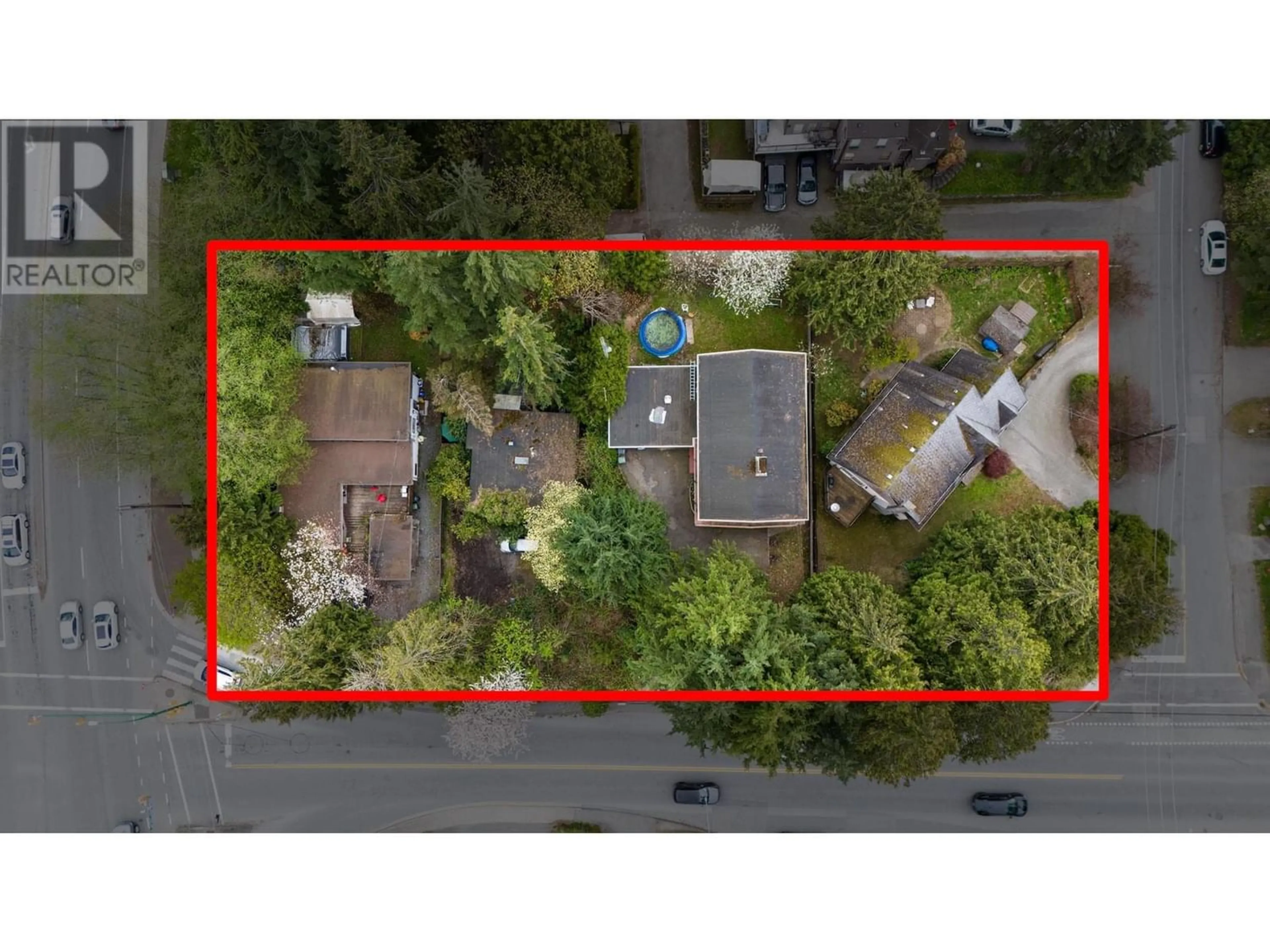 Frontside or backside of a home for 2194 WINDRIDGE DRIVE, North Vancouver British Columbia V7H1B5