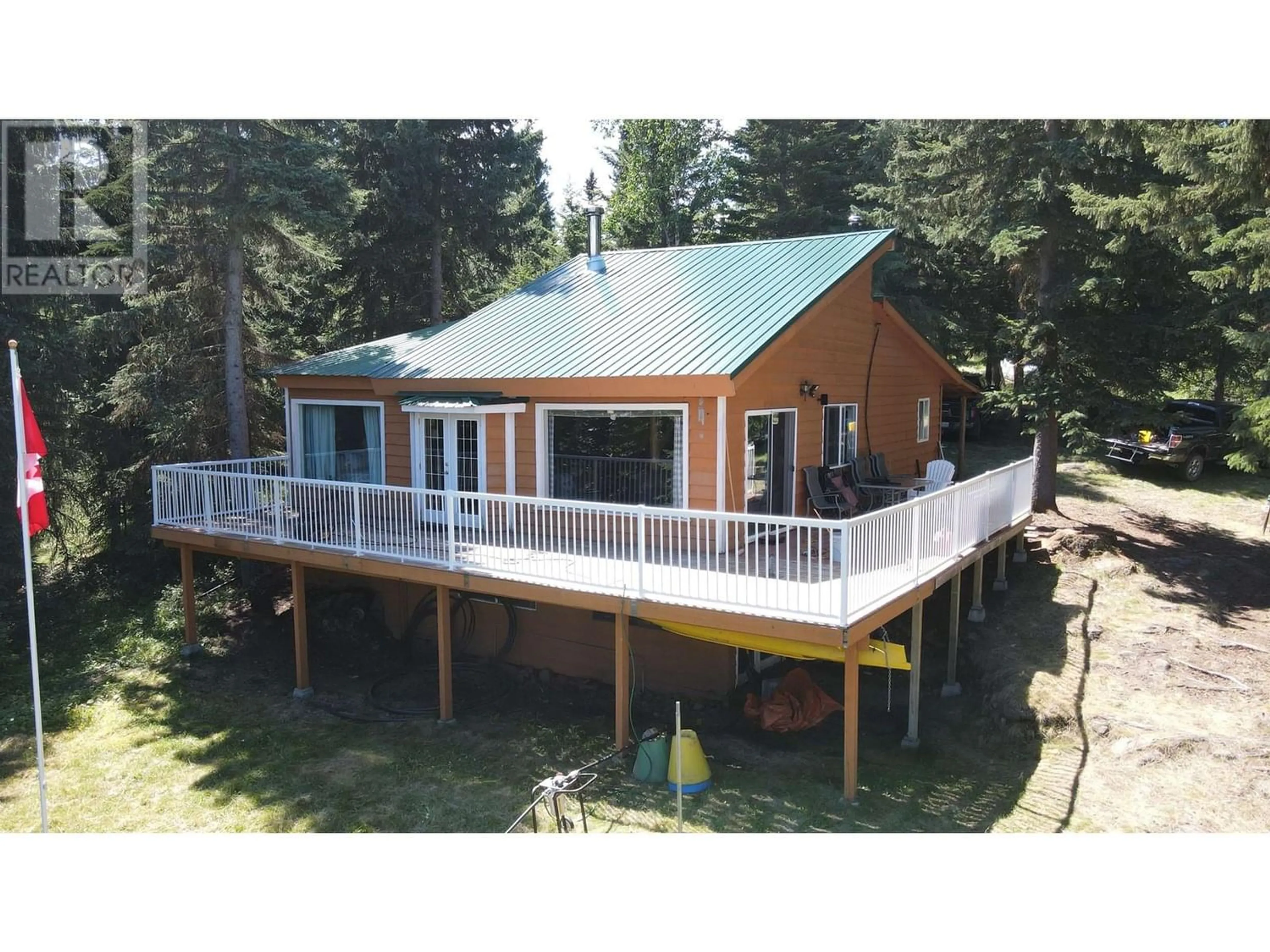 Cottage for 7450 SHERIDAN WEST FS ROAD, 100 Mile House British Columbia V0K1X1