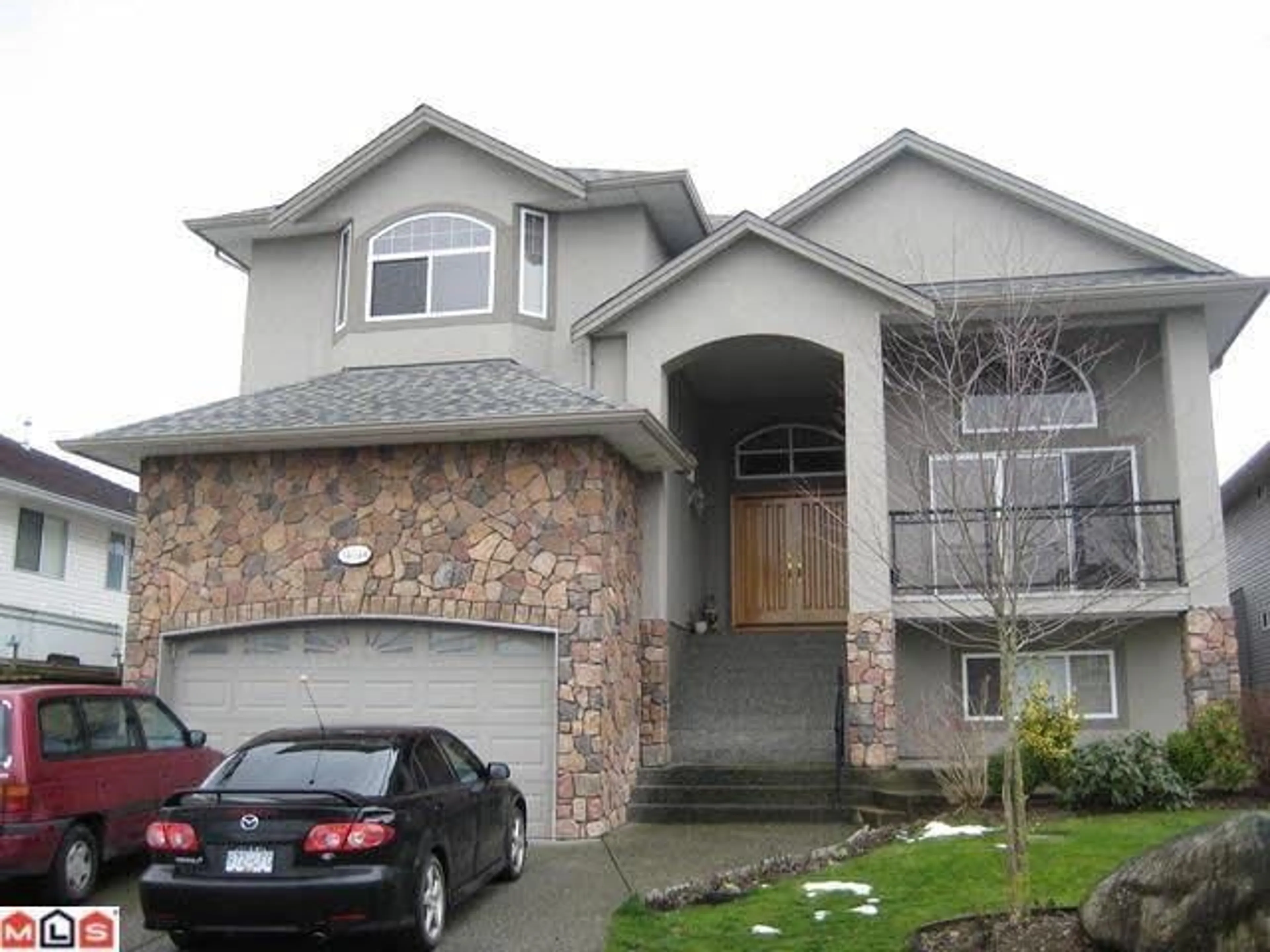 Frontside or backside of a home for 34044 HIGGINSON CRESCENT, Abbotsford British Columbia V2S7M5
