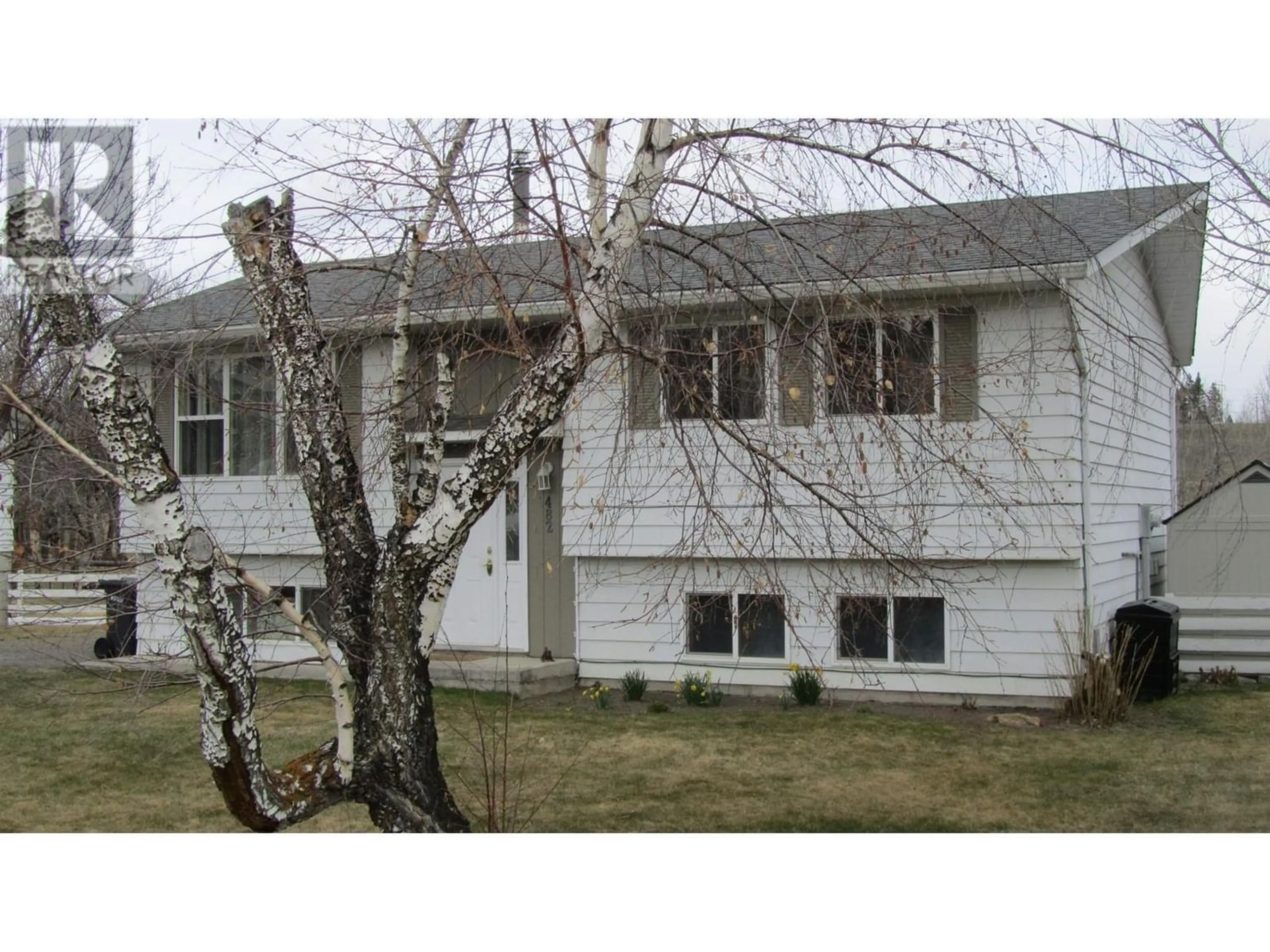 Frontside or backside of a home for 482 N BIRCH AVENUE, 100 Mile House British Columbia V0K2E0