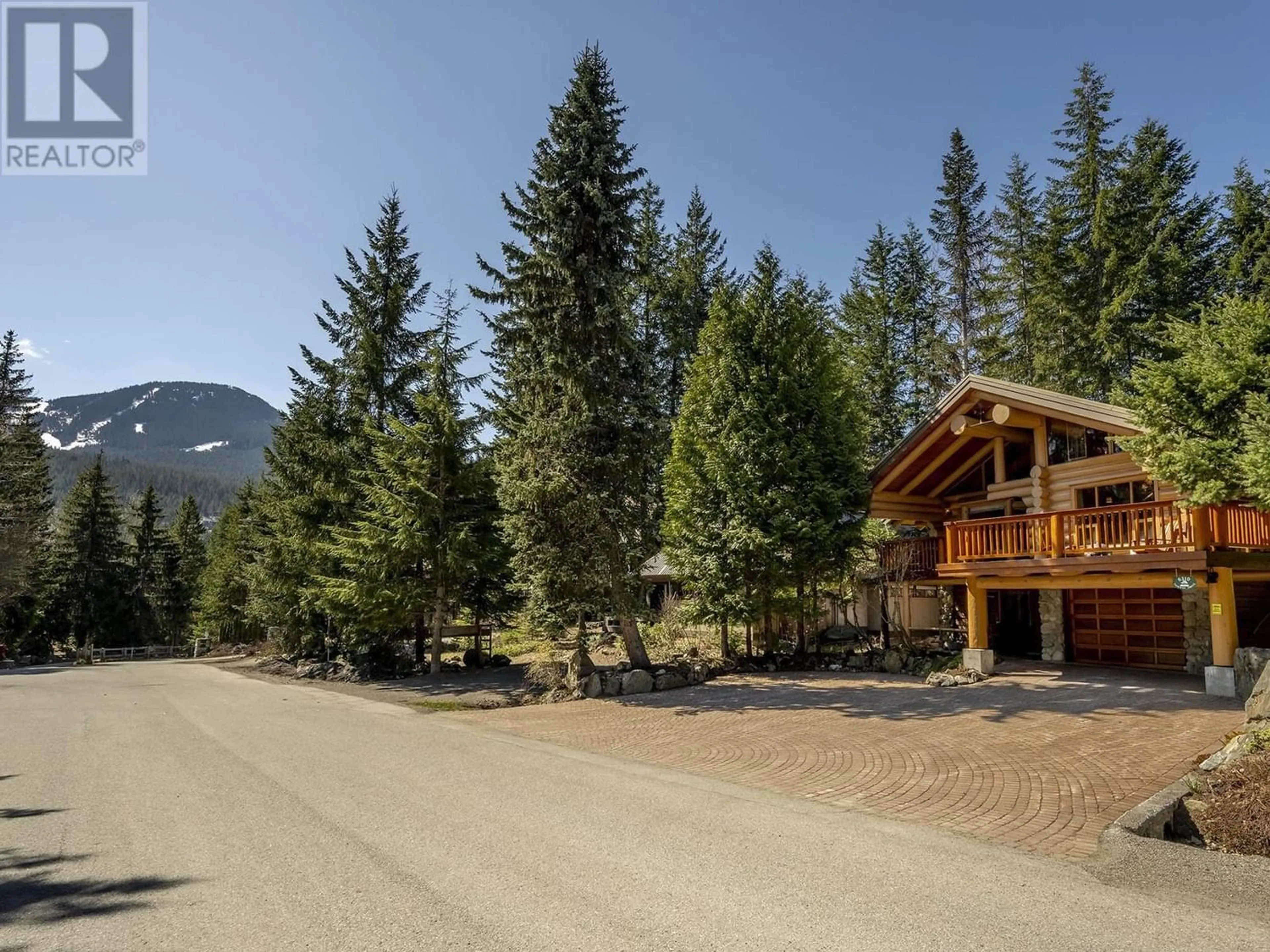 Outside view for 6310 FAIRWAY DRIVE, Whistler British Columbia V8E0C9