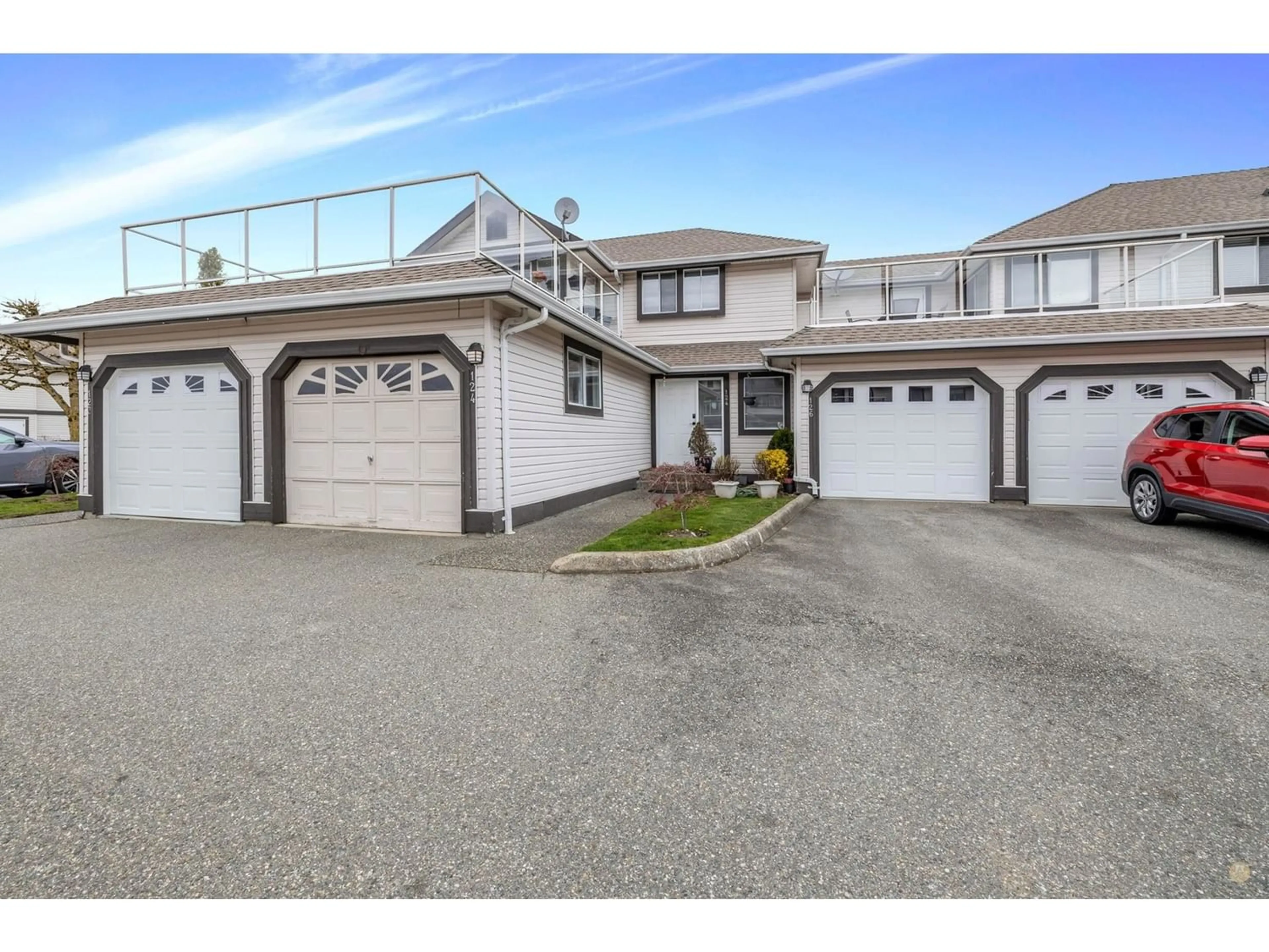 A pic from exterior of the house or condo for 124 3080 TOWNLINE ROAD, Abbotsford British Columbia V2T5M2