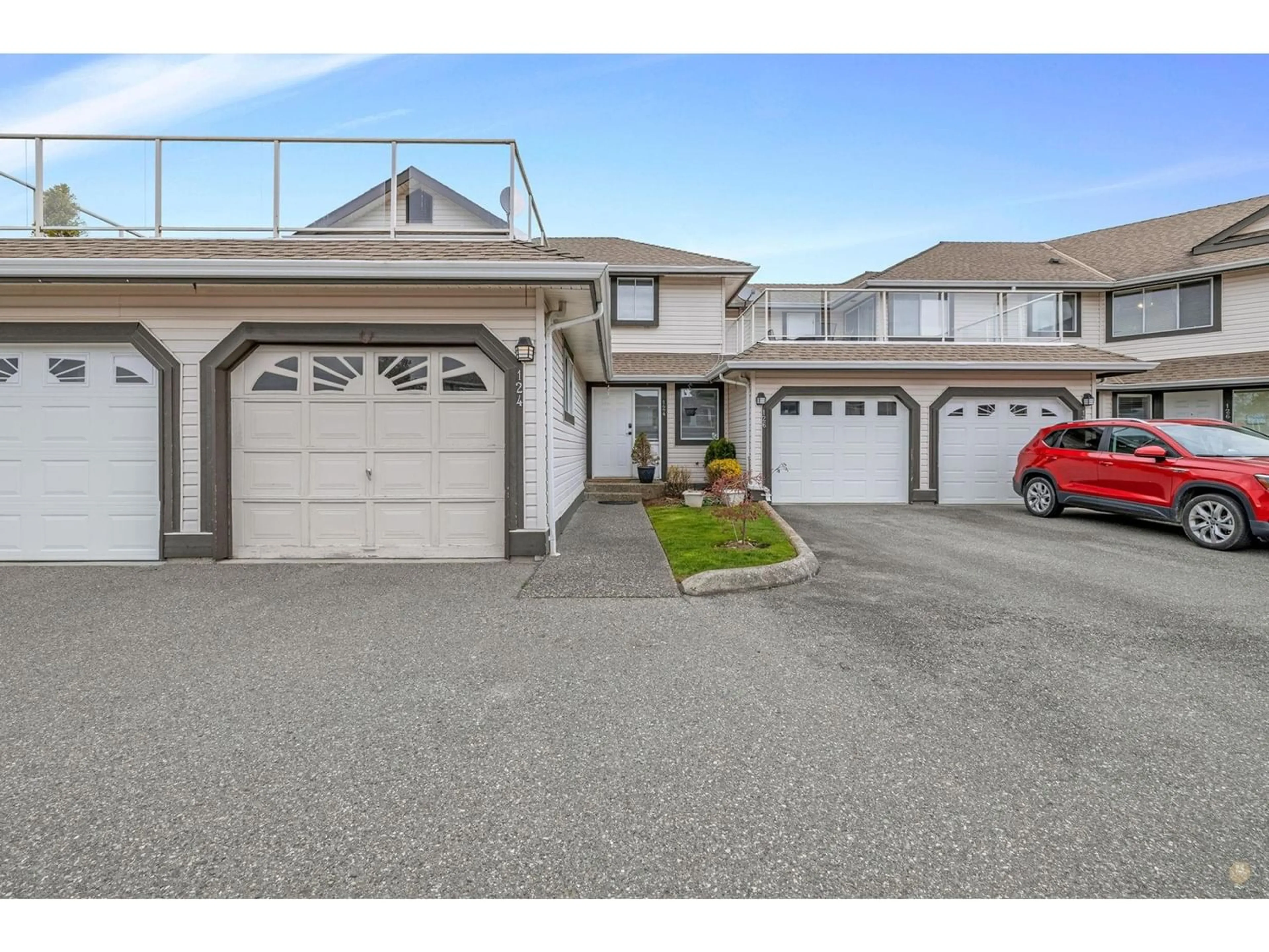 A pic from exterior of the house or condo for 124 3080 TOWNLINE ROAD, Abbotsford British Columbia V2T5M2