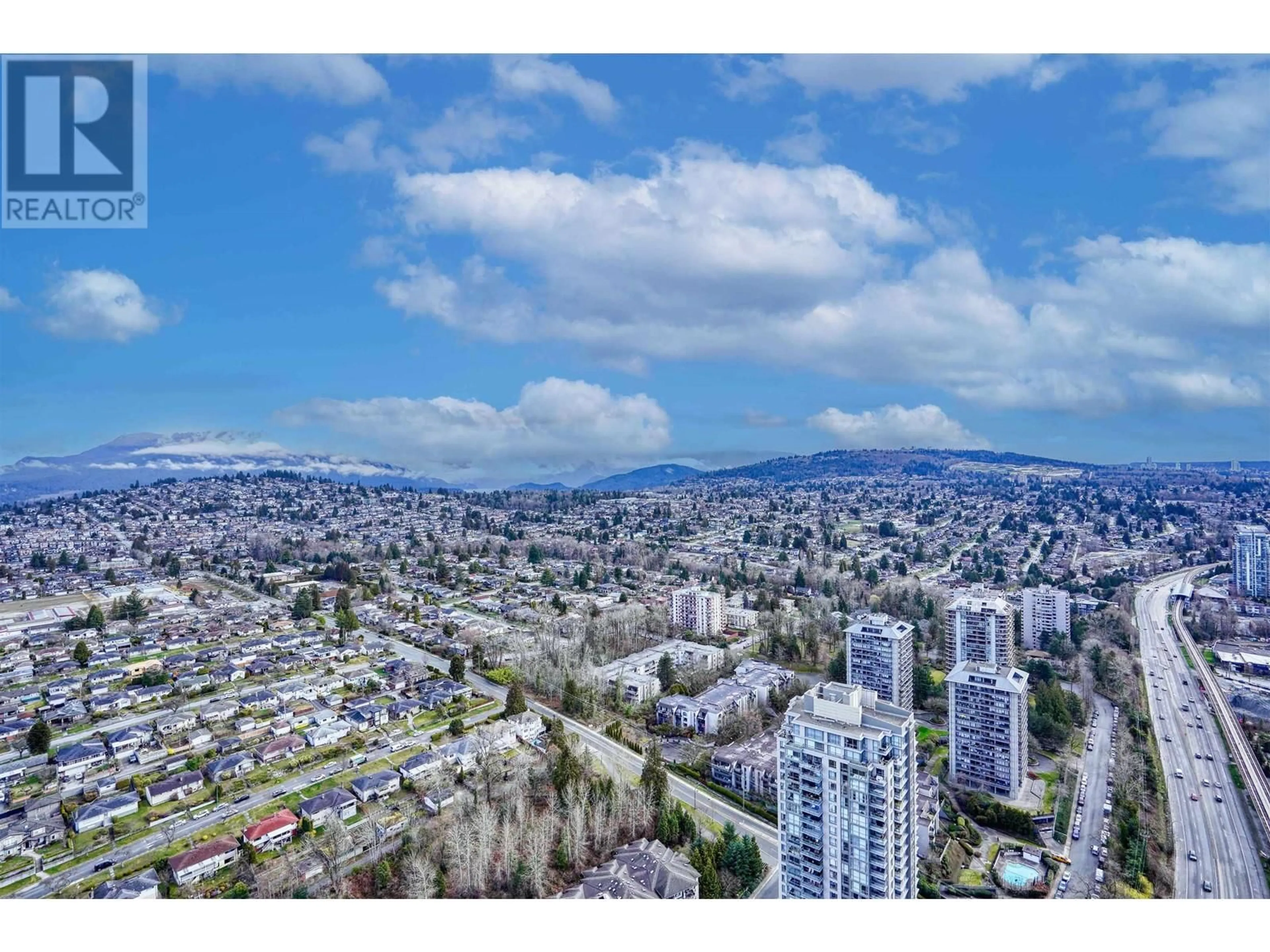 A pic from outside/outdoor area/front of a property/back of a property/a pic from drone, city buildings view from balcony for 4907 - 4730 LOUGHEED HIGHWAY, Burnaby British Columbia V5C0M9