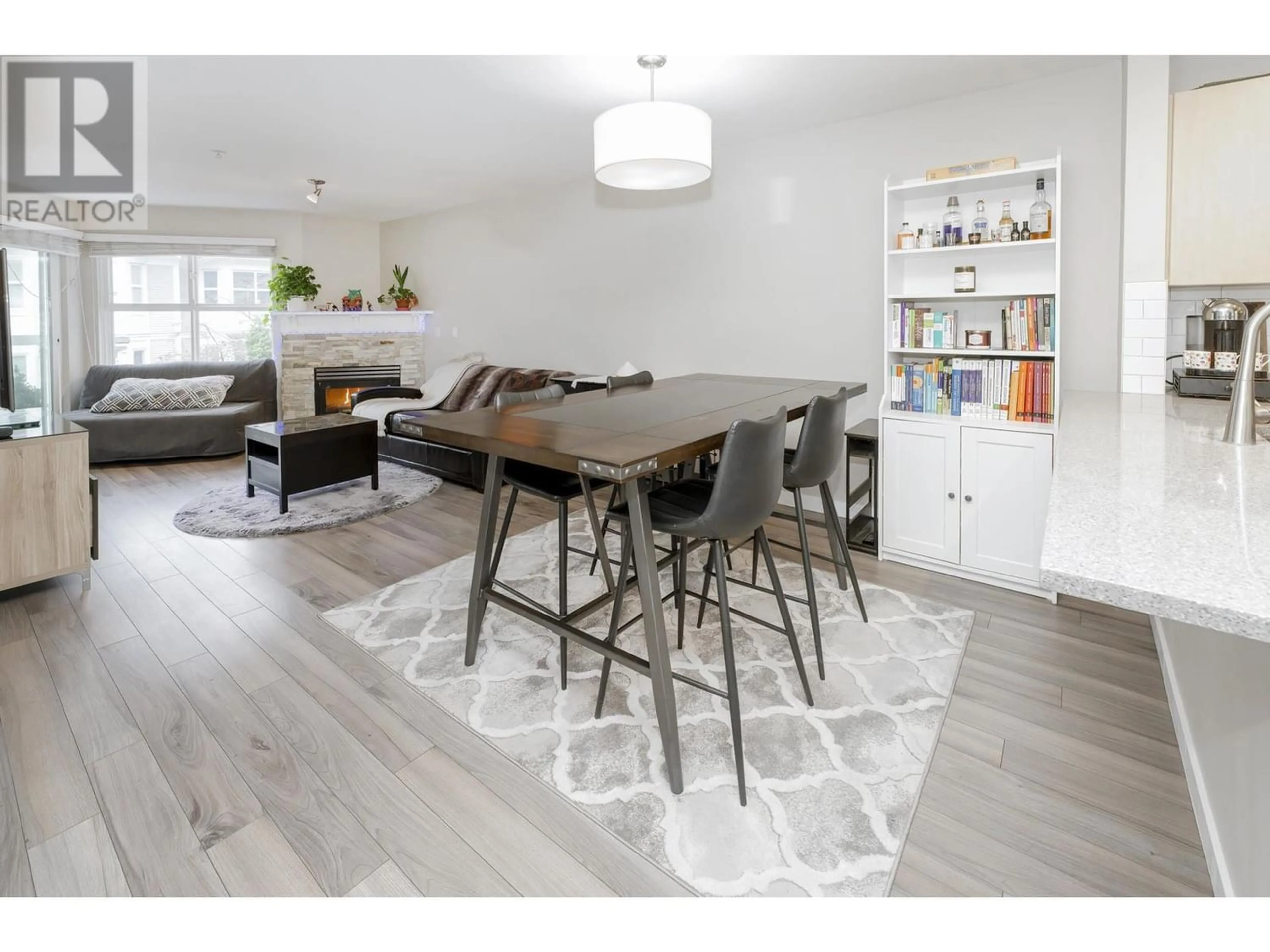 Dining room for 203 3038 E KENT AVENUE SOUTH, Vancouver British Columbia V5S4V8