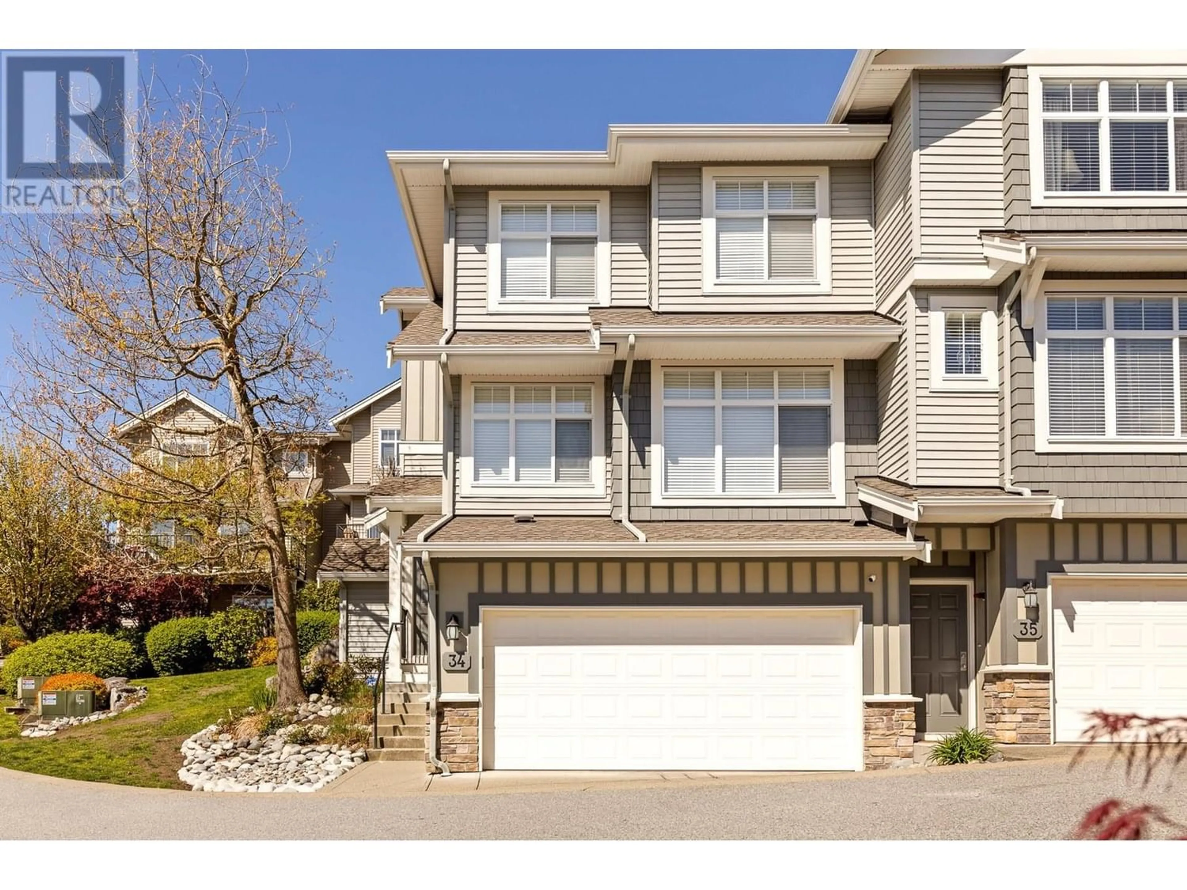 A pic from exterior of the house or condo for 34 11282 COTTONWOOD DRIVE, Maple Ridge British Columbia V2X8W7