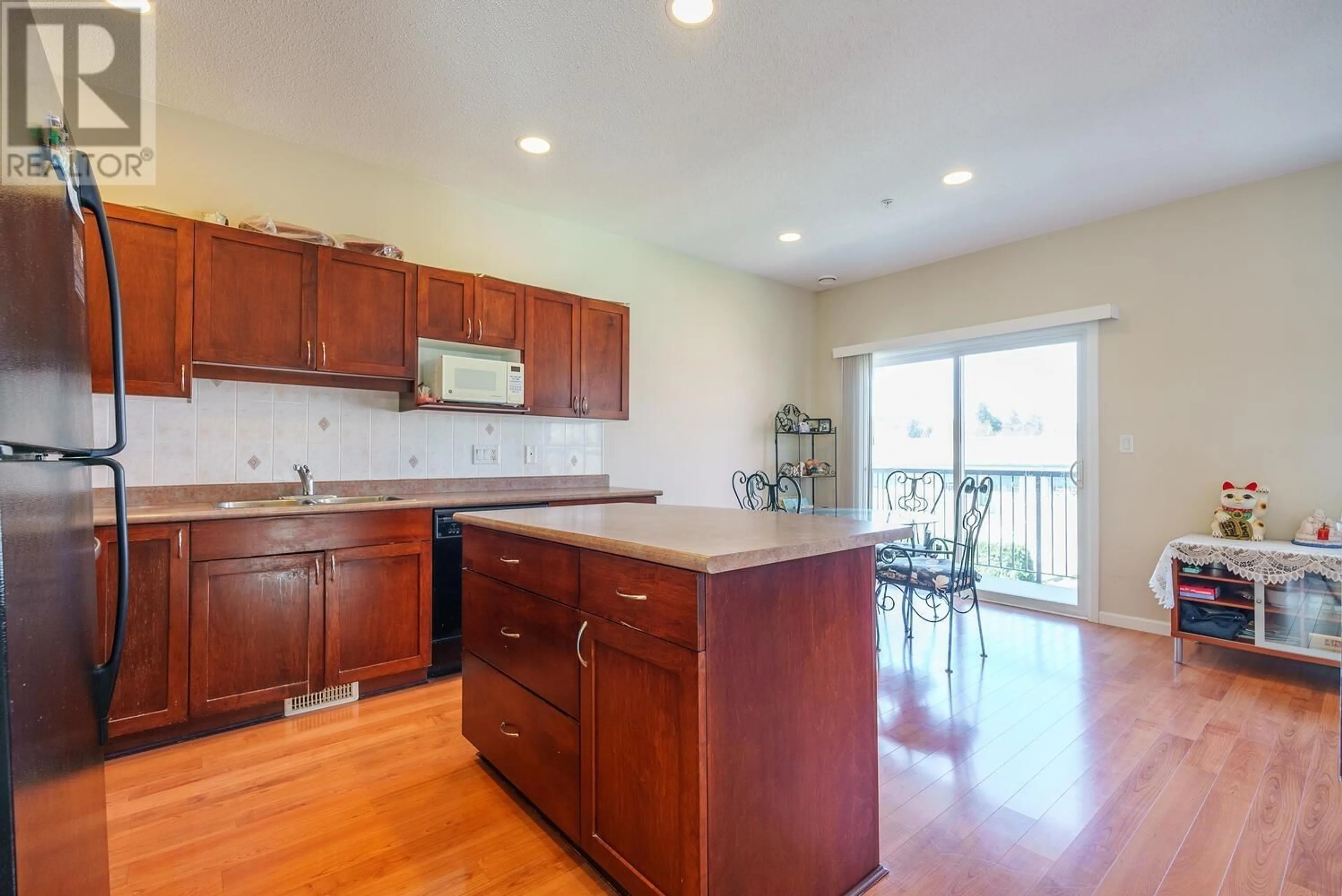 Kitchen for 19 3127 SKEENA STREET, Port Coquitlam British Columbia V3B8G5