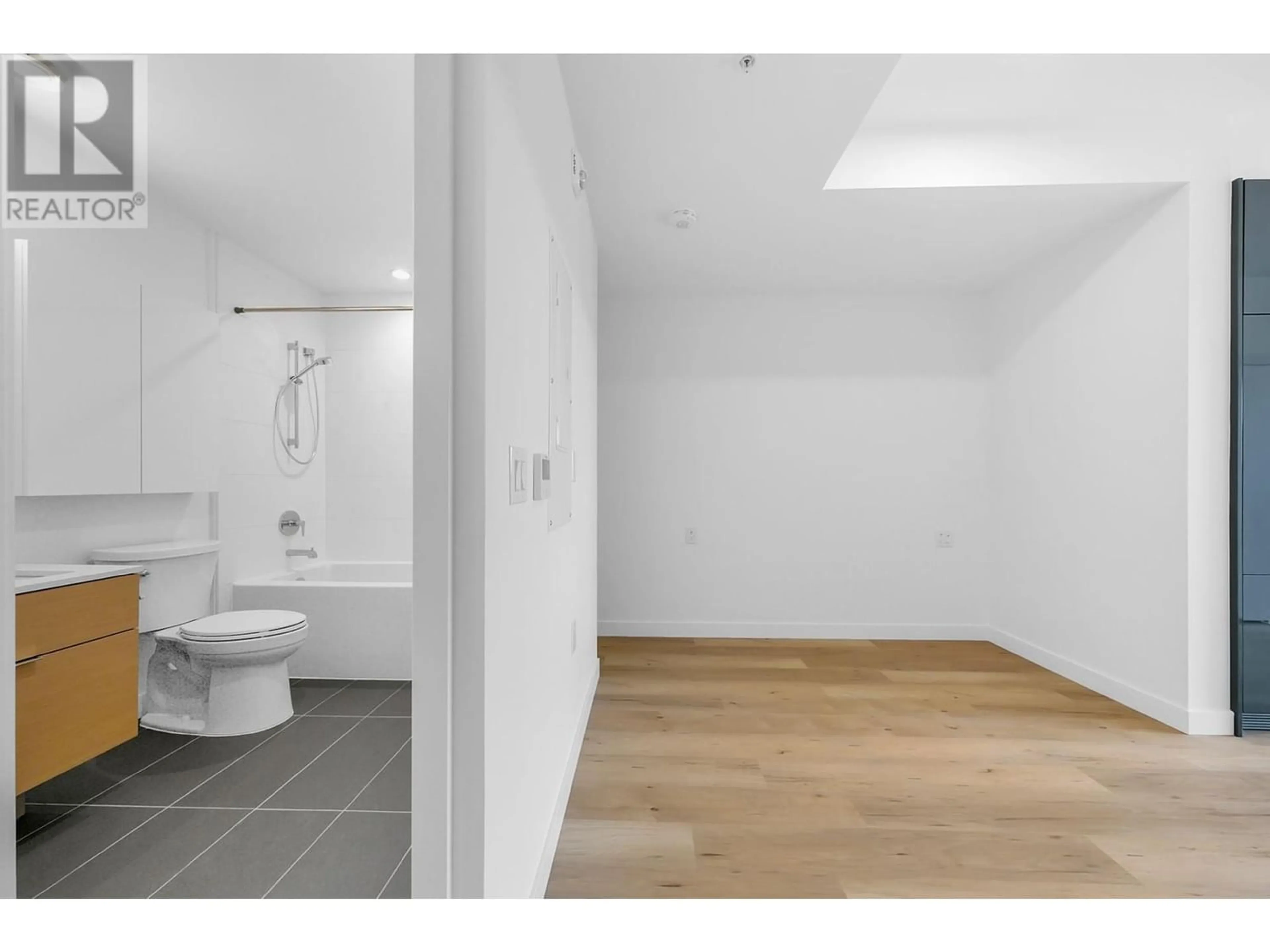 A pic of a room for 502 2446 SHAUGHNESSY STREET, Port Coquitlam British Columbia V3C3E5