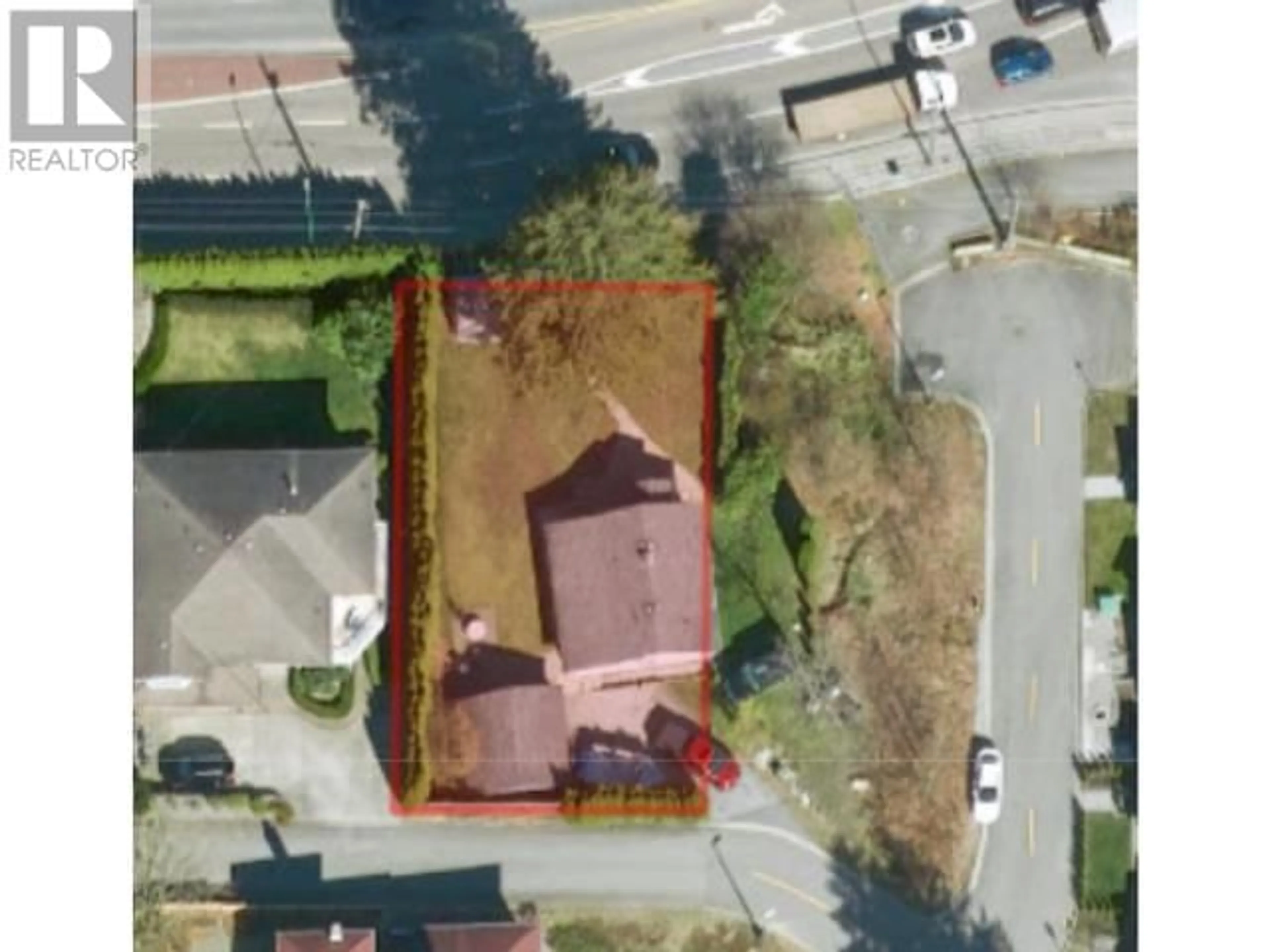 A pic from outside/outdoor area/front of a property/back of a property/a pic from drone, street for 3252 MARINER WAY, Coquitlam British Columbia V3C2M4