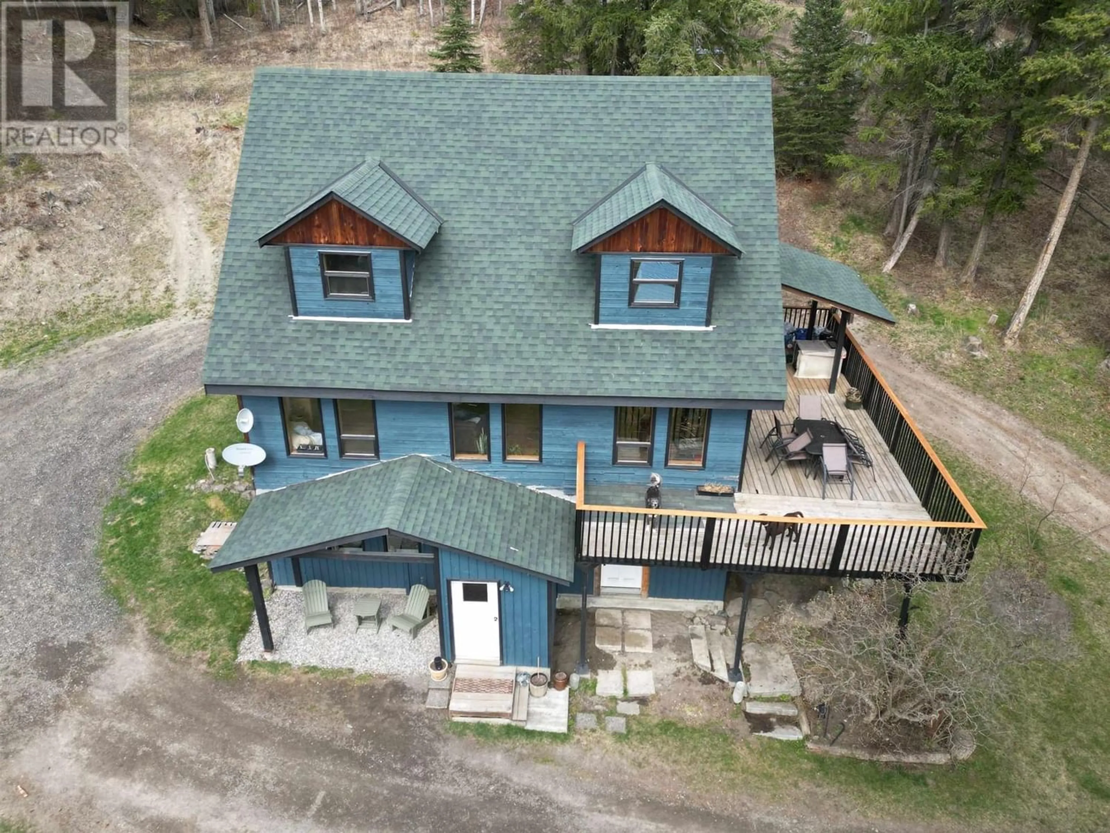 Frontside or backside of a home for 7220 SUMMIT ROAD, 100 Mile House British Columbia V0K1J0