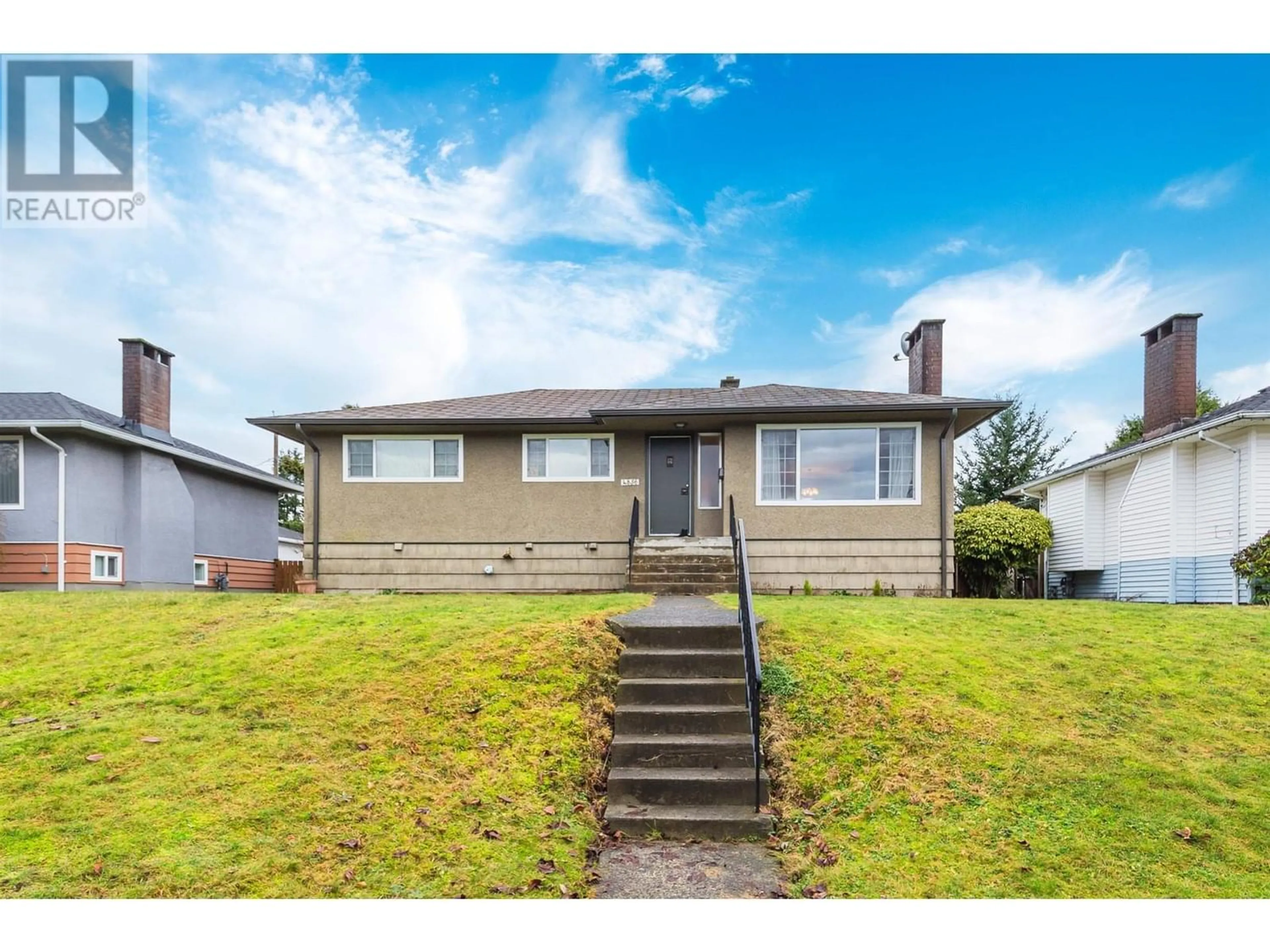 Frontside or backside of a home for 4856 FAIRLAWN DRIVE, Burnaby British Columbia V5C3R8