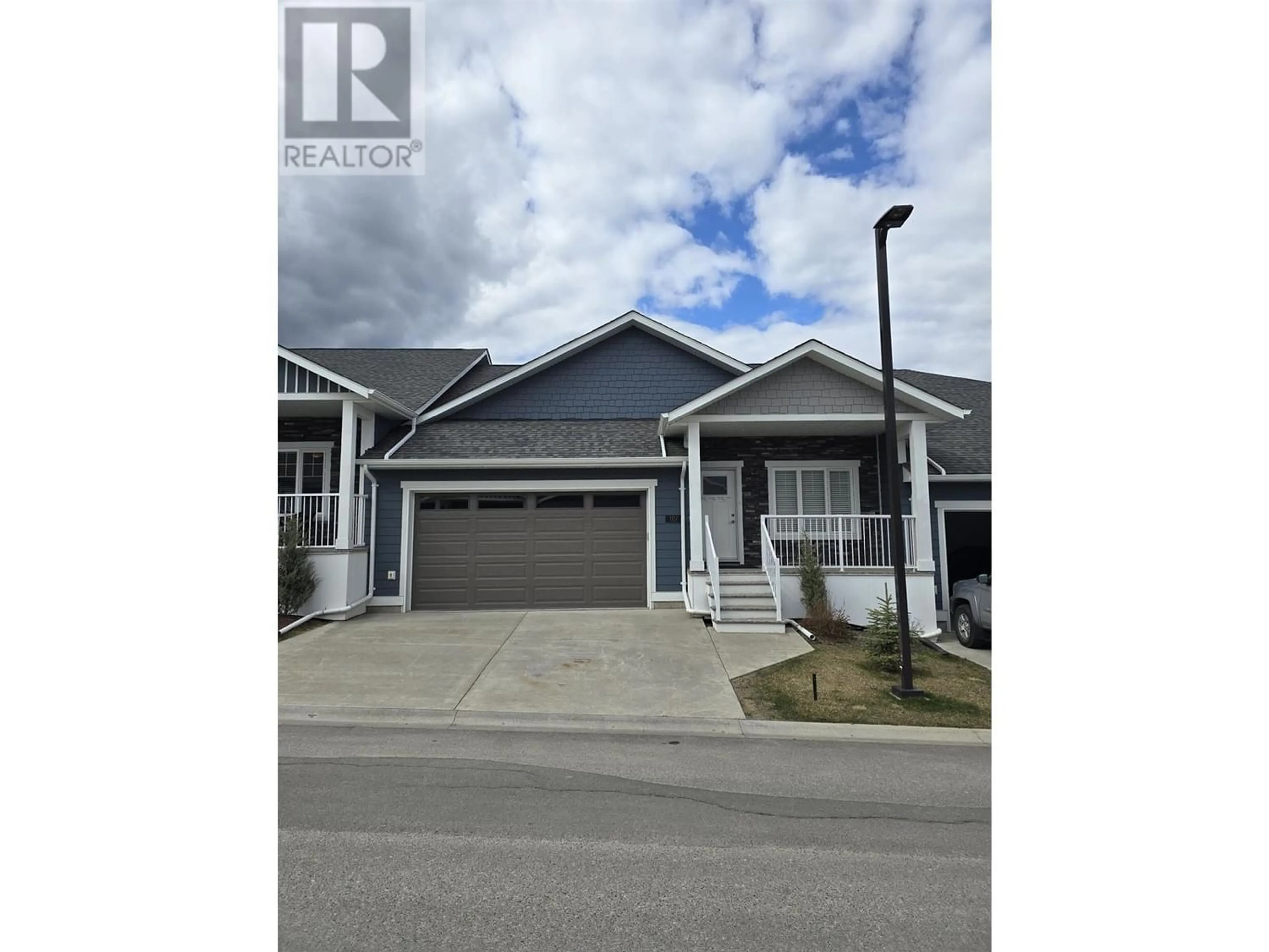 A pic from exterior of the house or condo for 102 2425 ROWE STREET, Prince George British Columbia V2N0J3