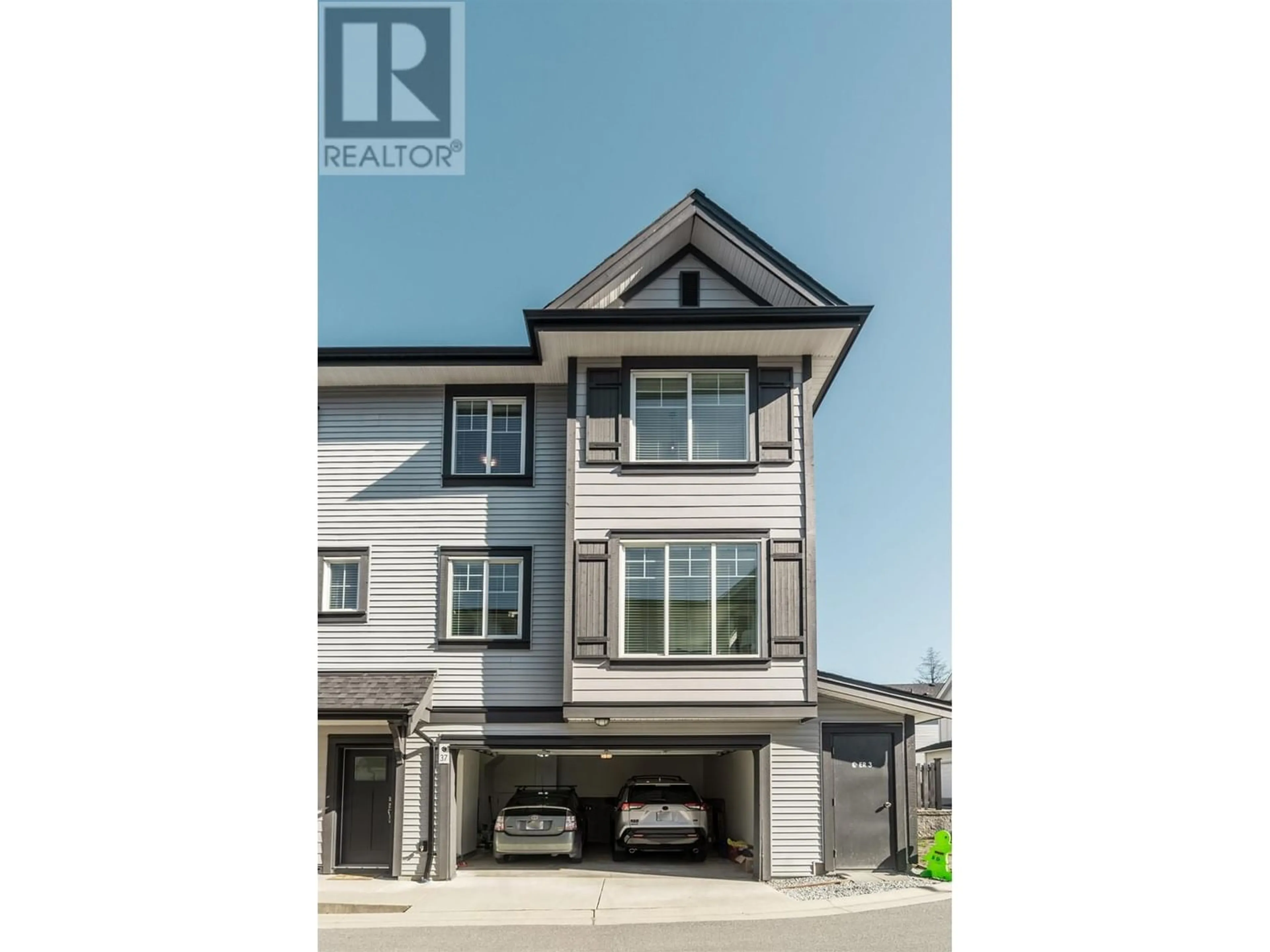 A pic from exterior of the house or condo for 37 11272 240 STREET, Maple Ridge British Columbia V2W0J8