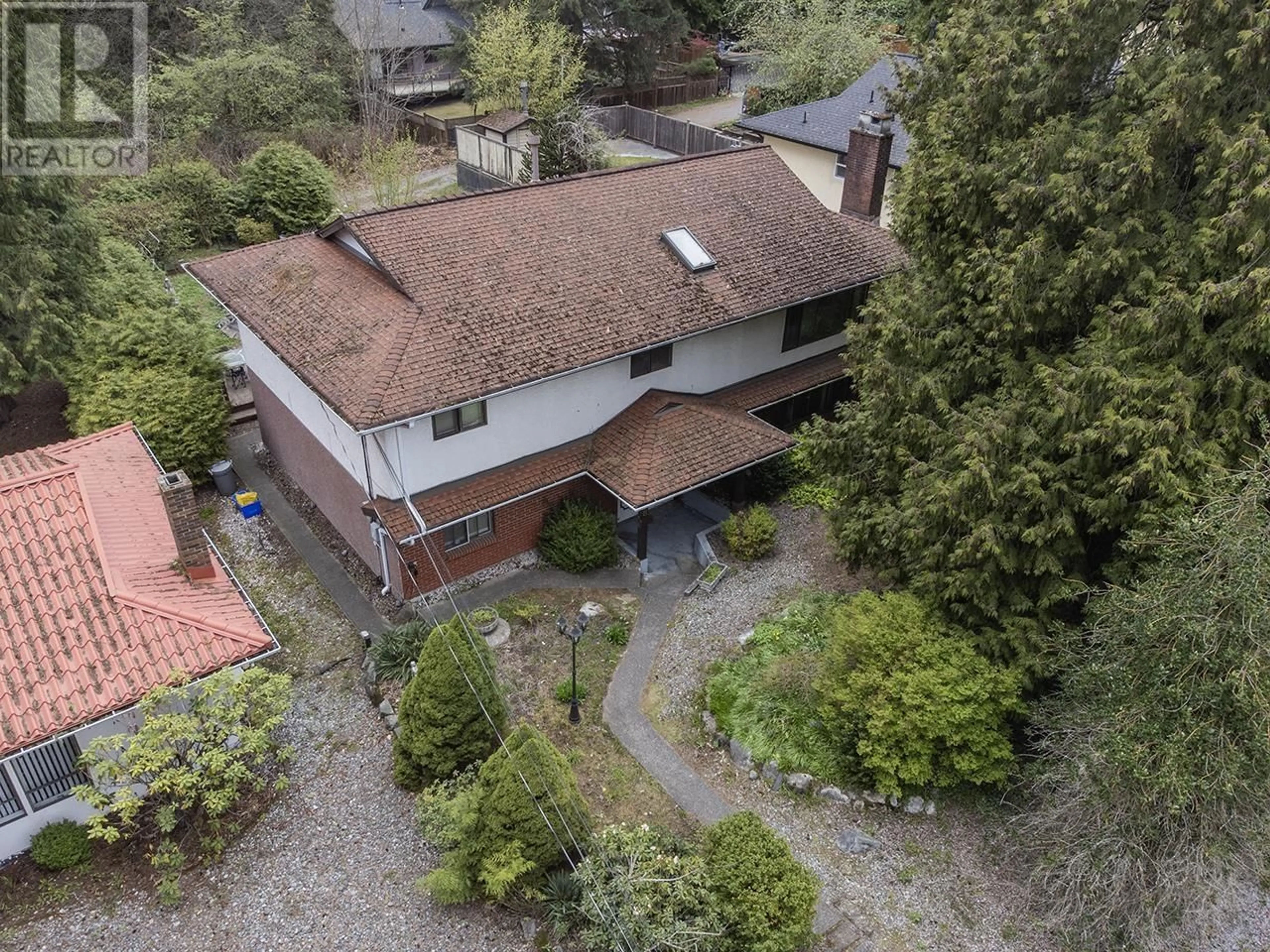 Frontside or backside of a home for 508 MENTMORE STREET, Coquitlam British Columbia V3J4P6