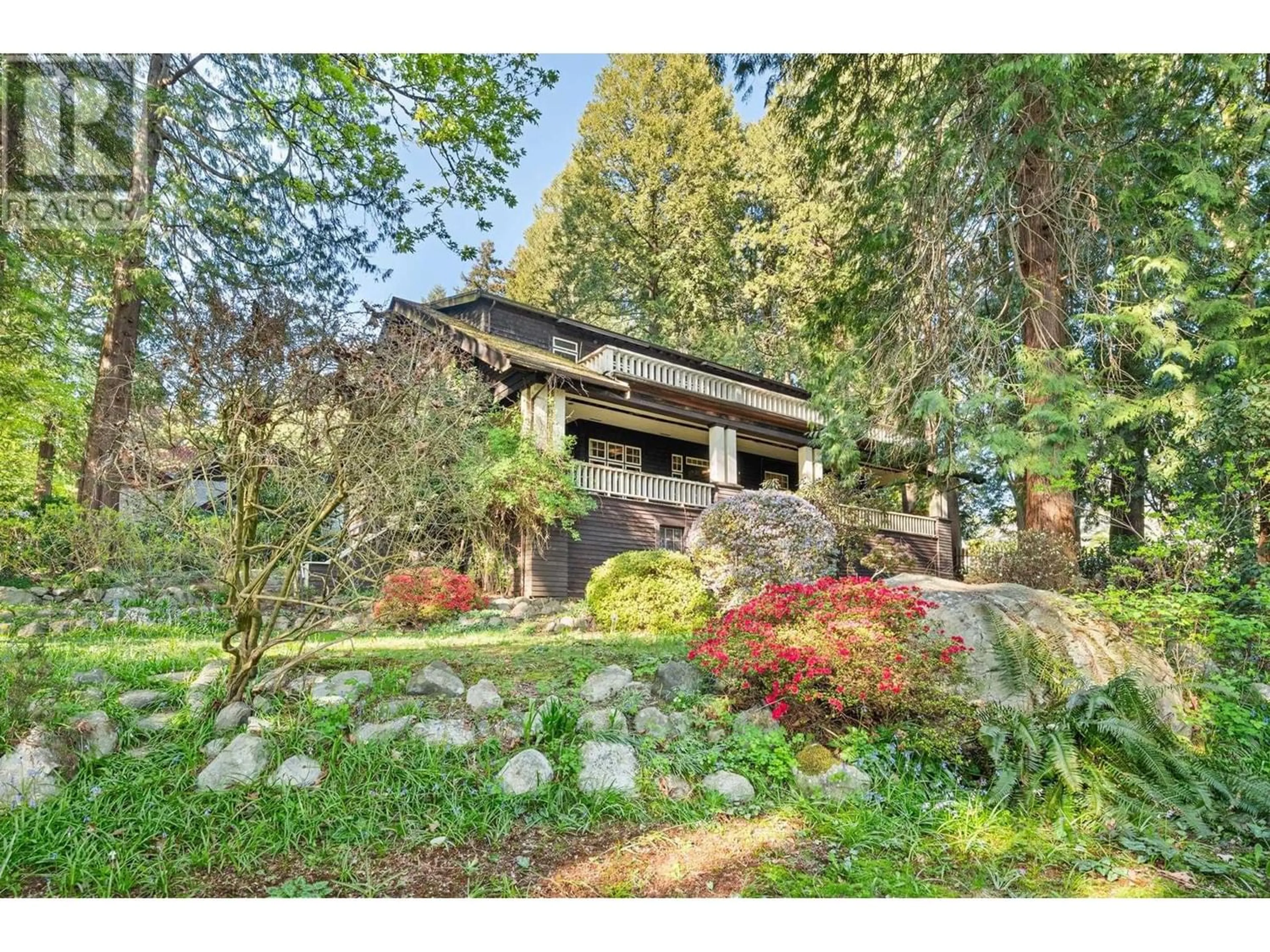 Cottage for 6376 COLLINGWOOD STREET, Vancouver British Columbia V6N1T6