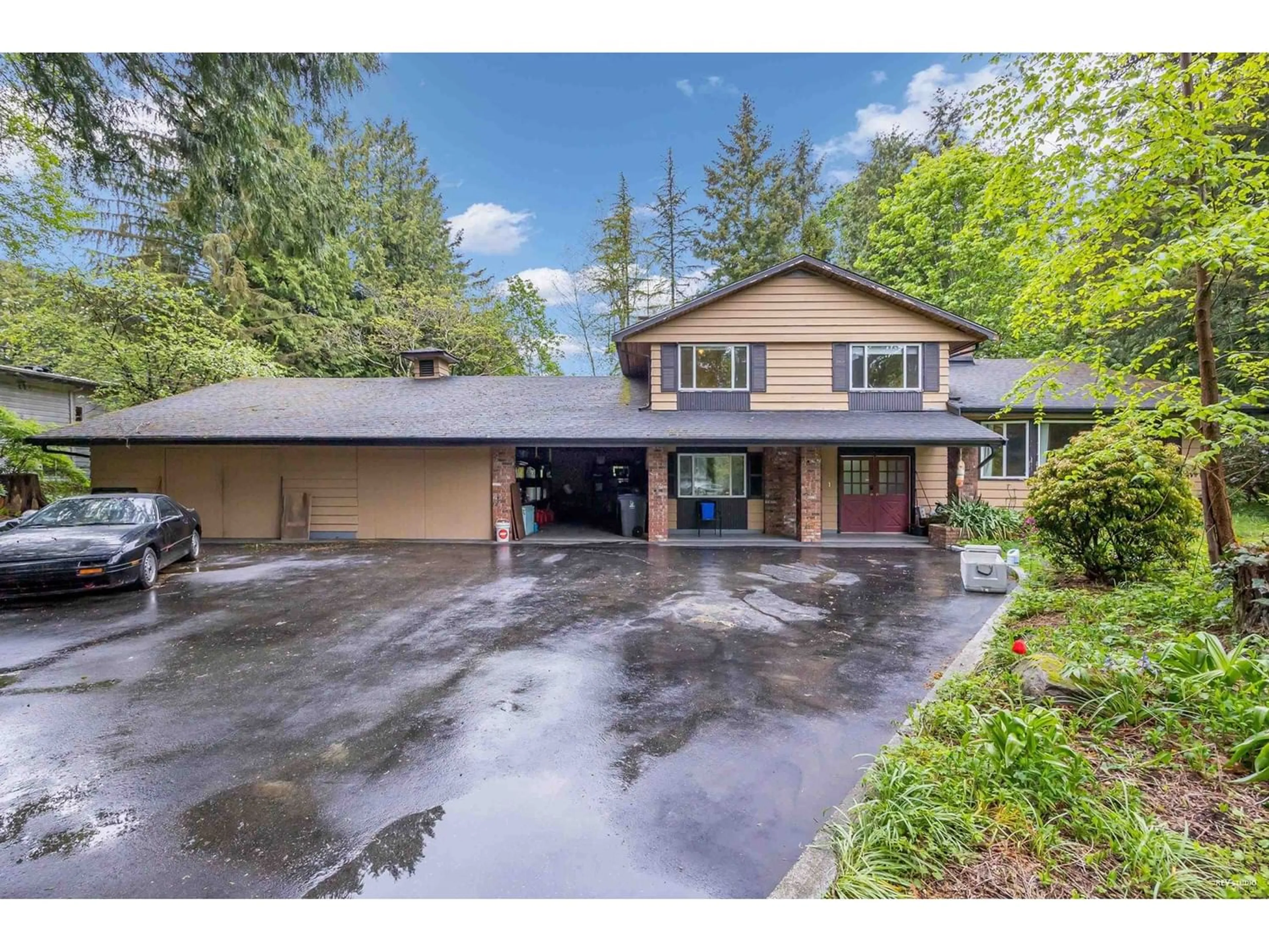 Frontside or backside of a home for 16885 20 AVENUE, Surrey British Columbia V3Z9N4