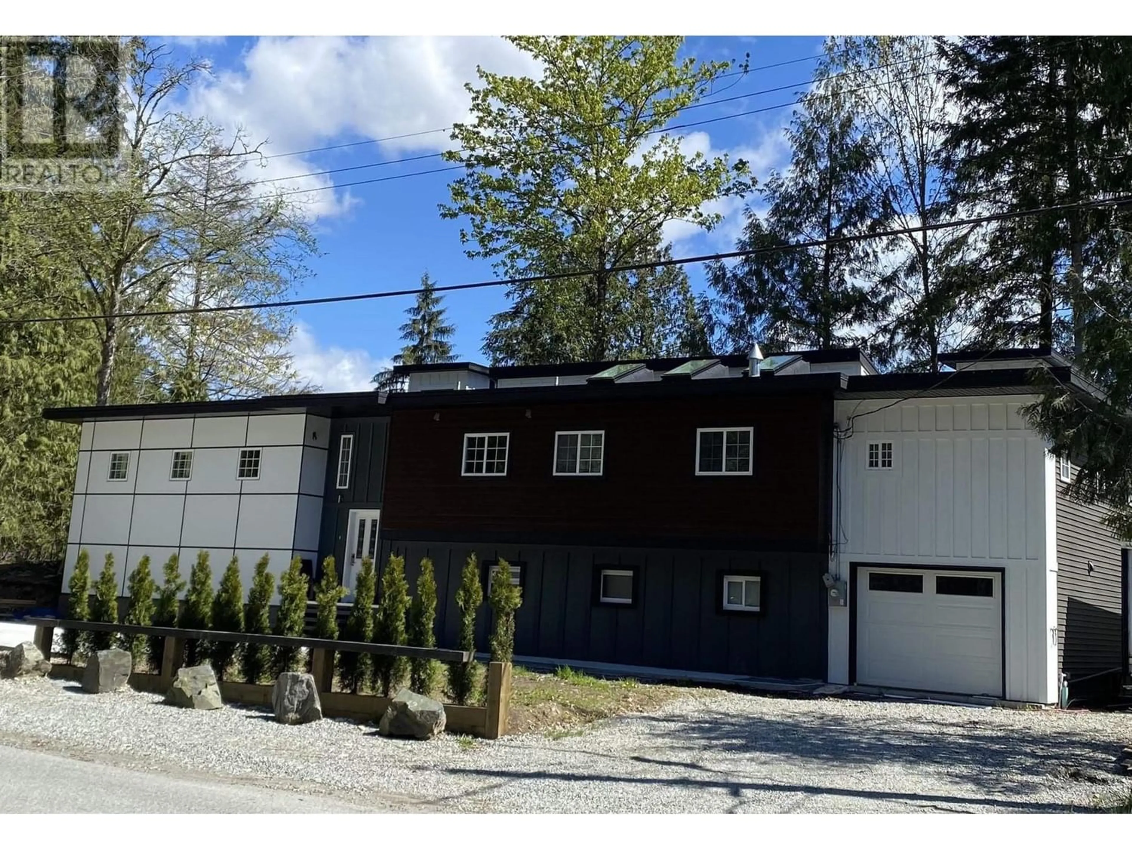 Outside view for 14136 SILVER VALLEY ROAD, Maple Ridge British Columbia V4R2R3