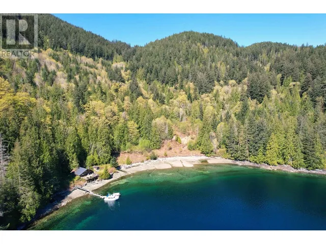 DL - 4055 DARK COVE JERVIS ROAD, Madeira Park 4