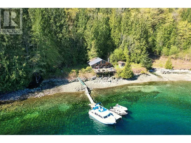 DL - 4055 DARK COVE JERVIS ROAD, Madeira Park 5