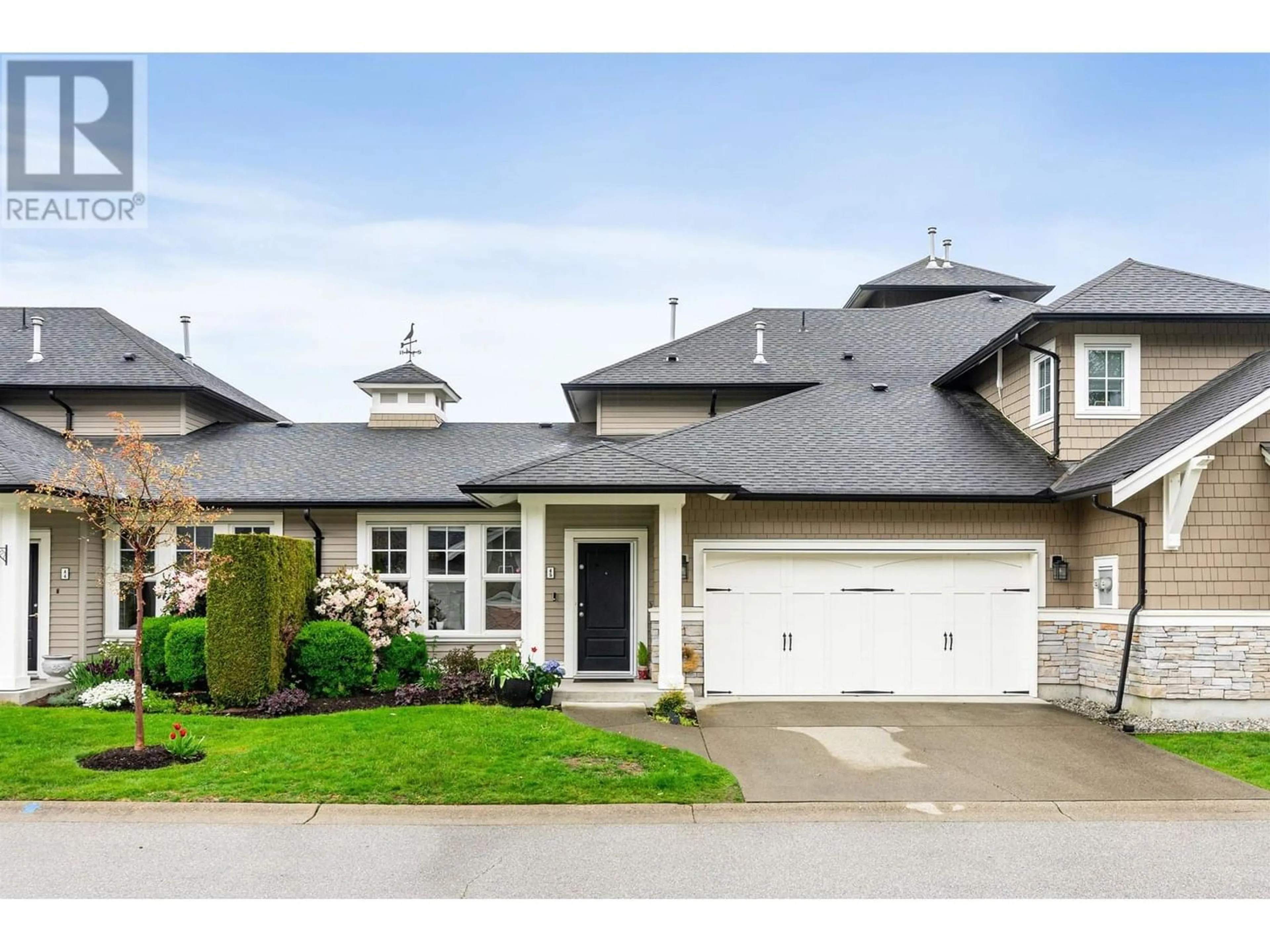 Frontside or backside of a home for 45 19452 FRASER WAY, Pitt Meadows British Columbia V3Y0A3