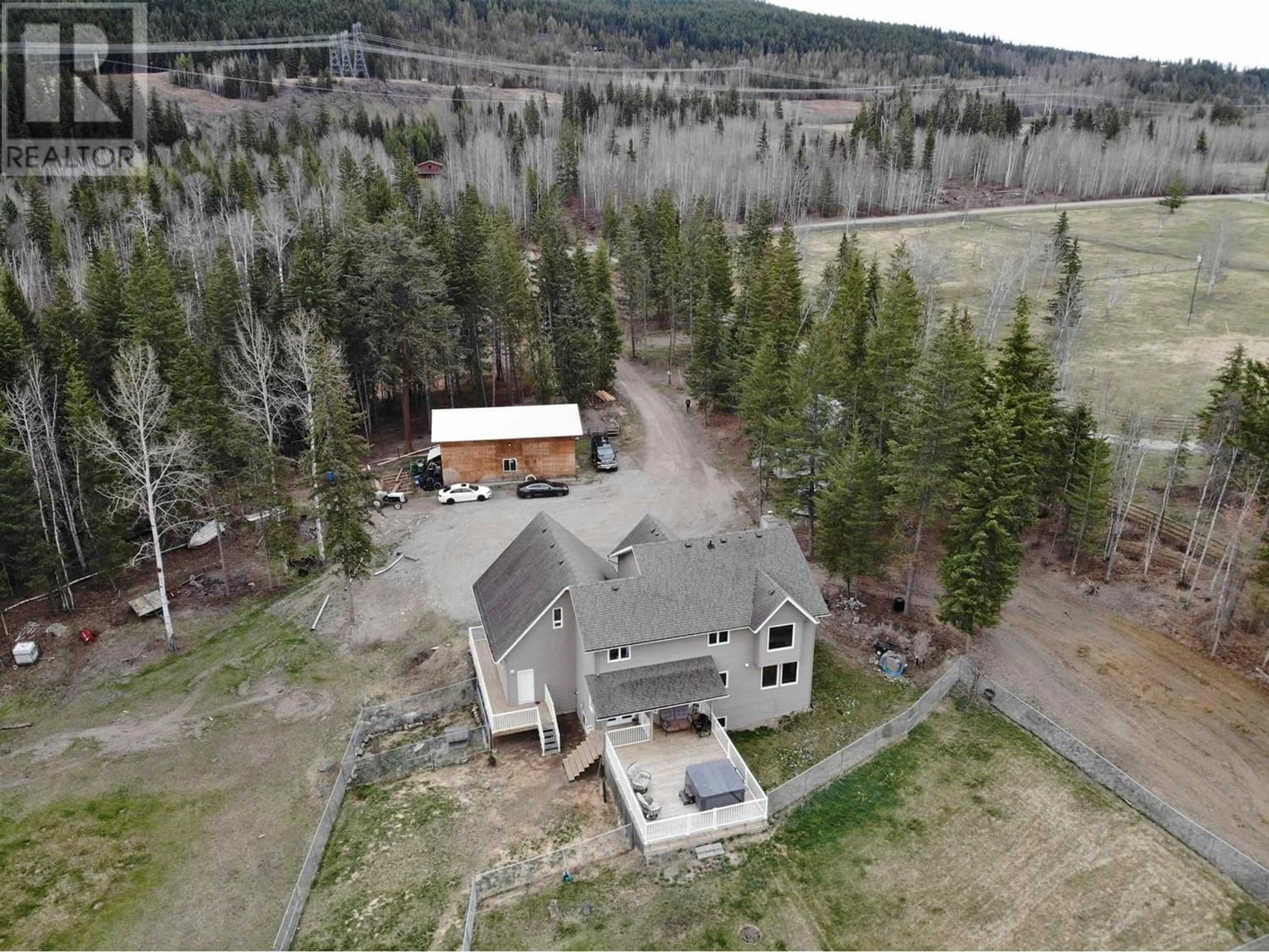 Outside view for 1551 VIEW DRIVE, Quesnel British Columbia V2J6G1