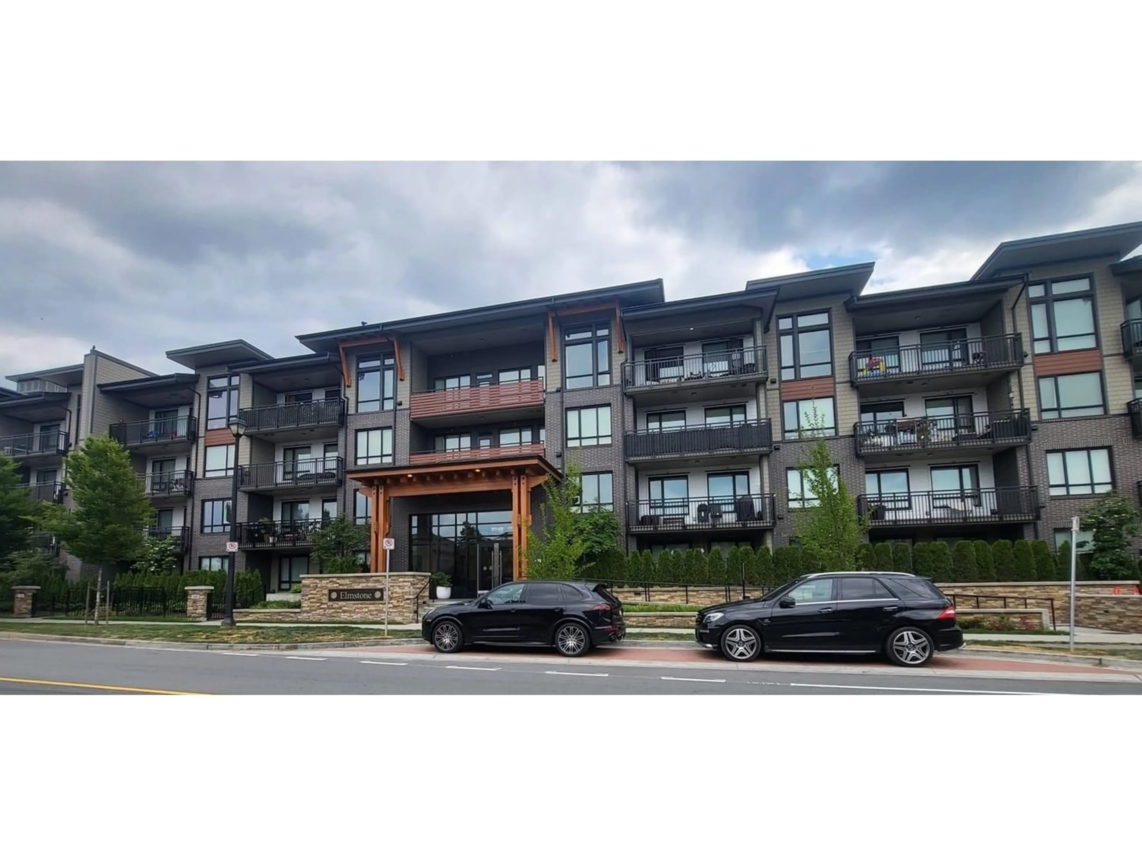 A pic from exterior of the house or condo for 321 31158 WESTRIDGE PLACE, Abbotsford British Columbia V2T0K5