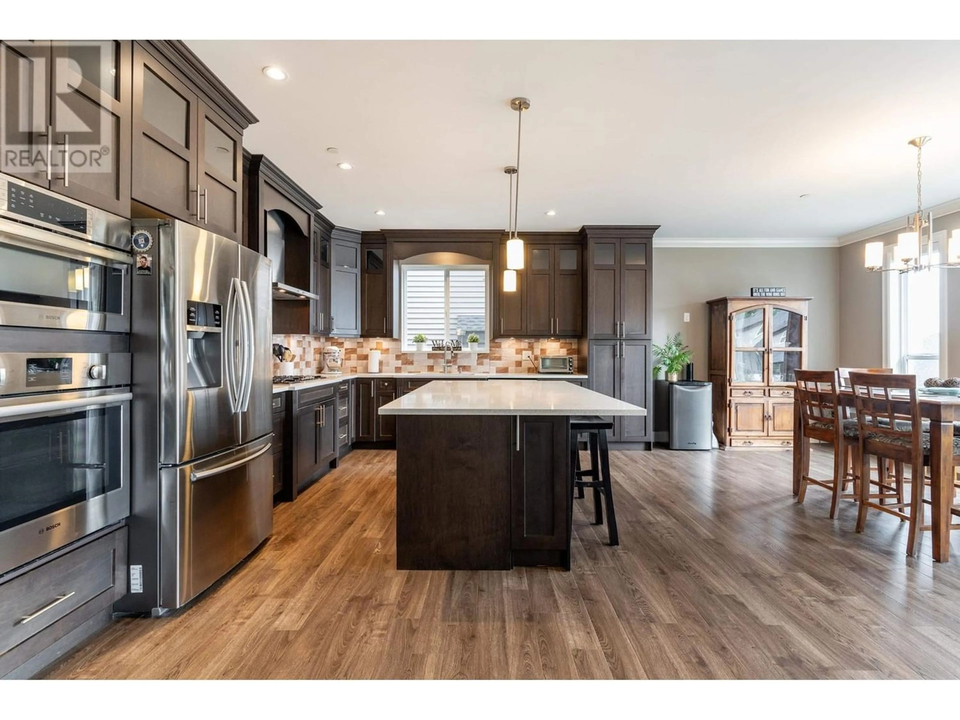 Contemporary kitchen for 10159 247B STREET, Maple Ridge British Columbia V2W0H1