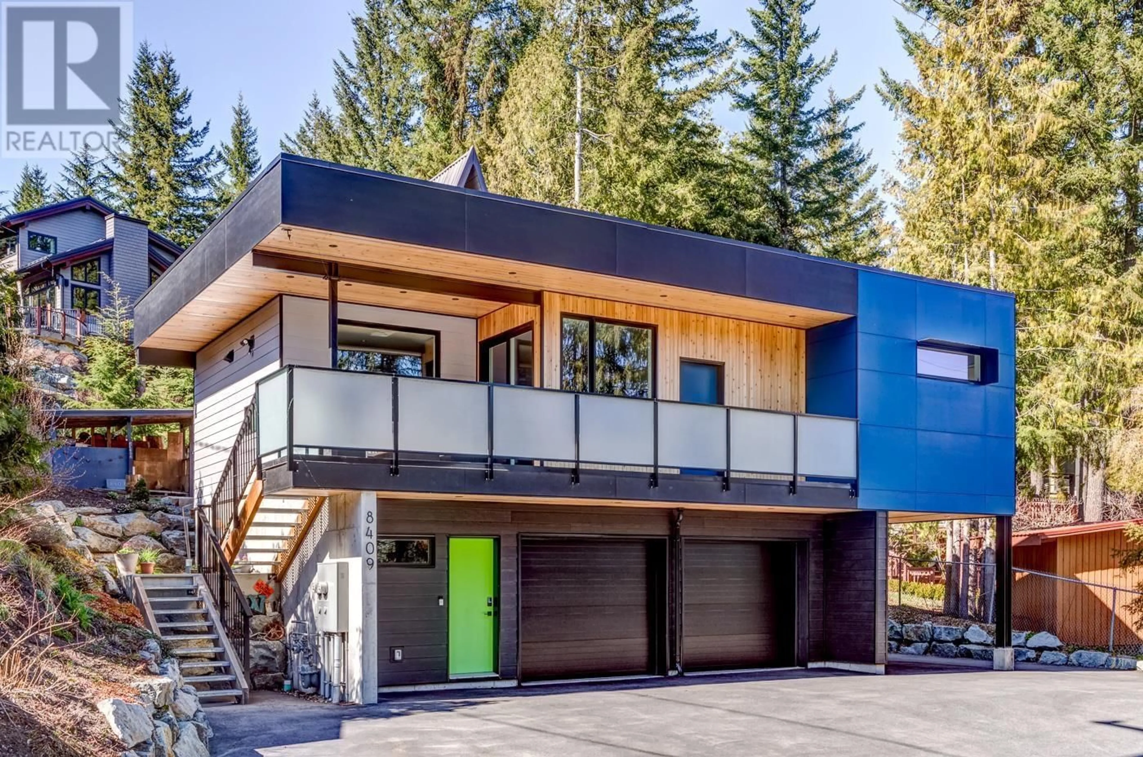 Frontside or backside of a home for 8409 MATTERHORN DRIVE, Whistler British Columbia V8E0G1