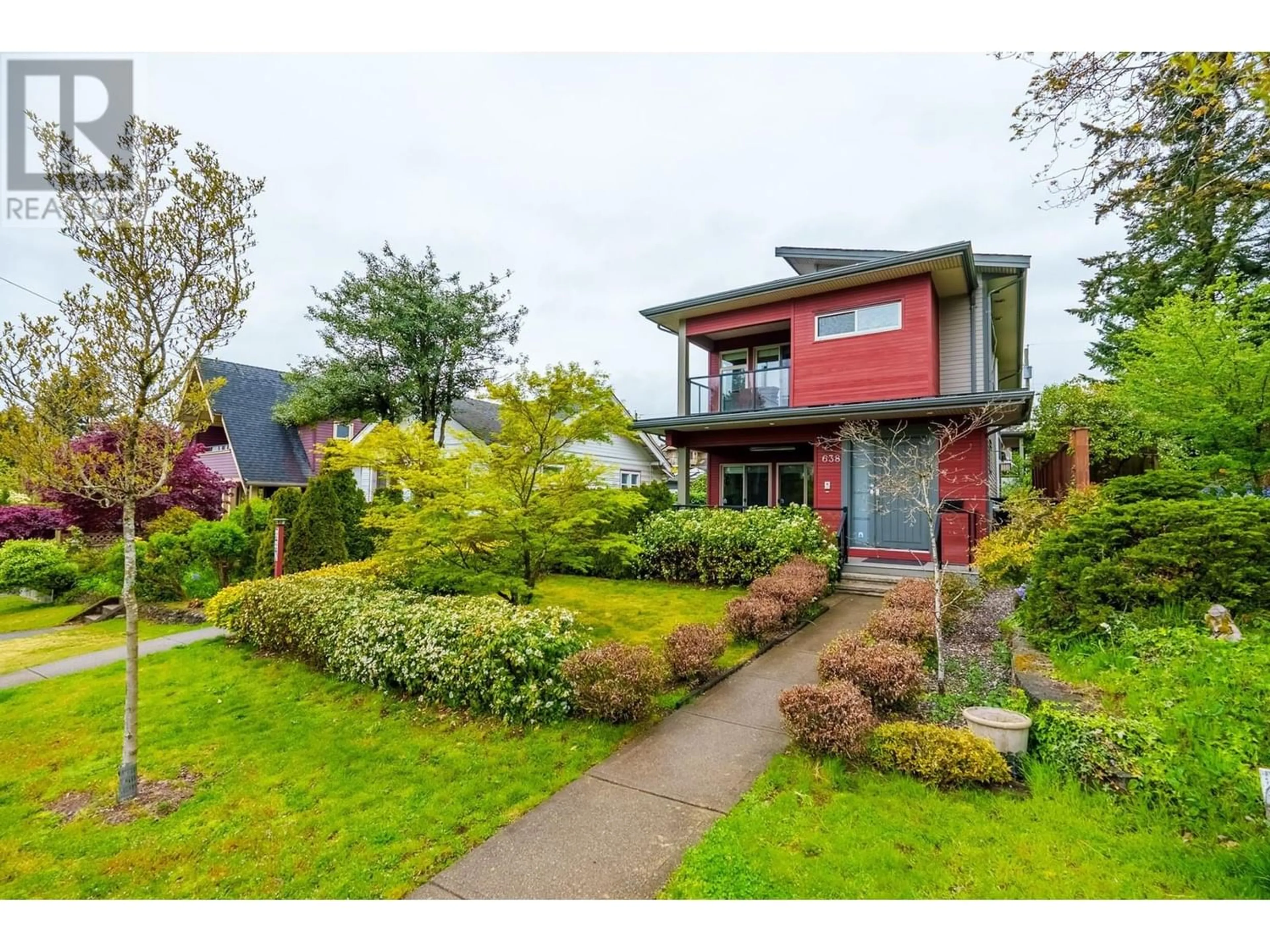 Frontside or backside of a home for 638 W 15TH STREET, North Vancouver British Columbia V7M1S9