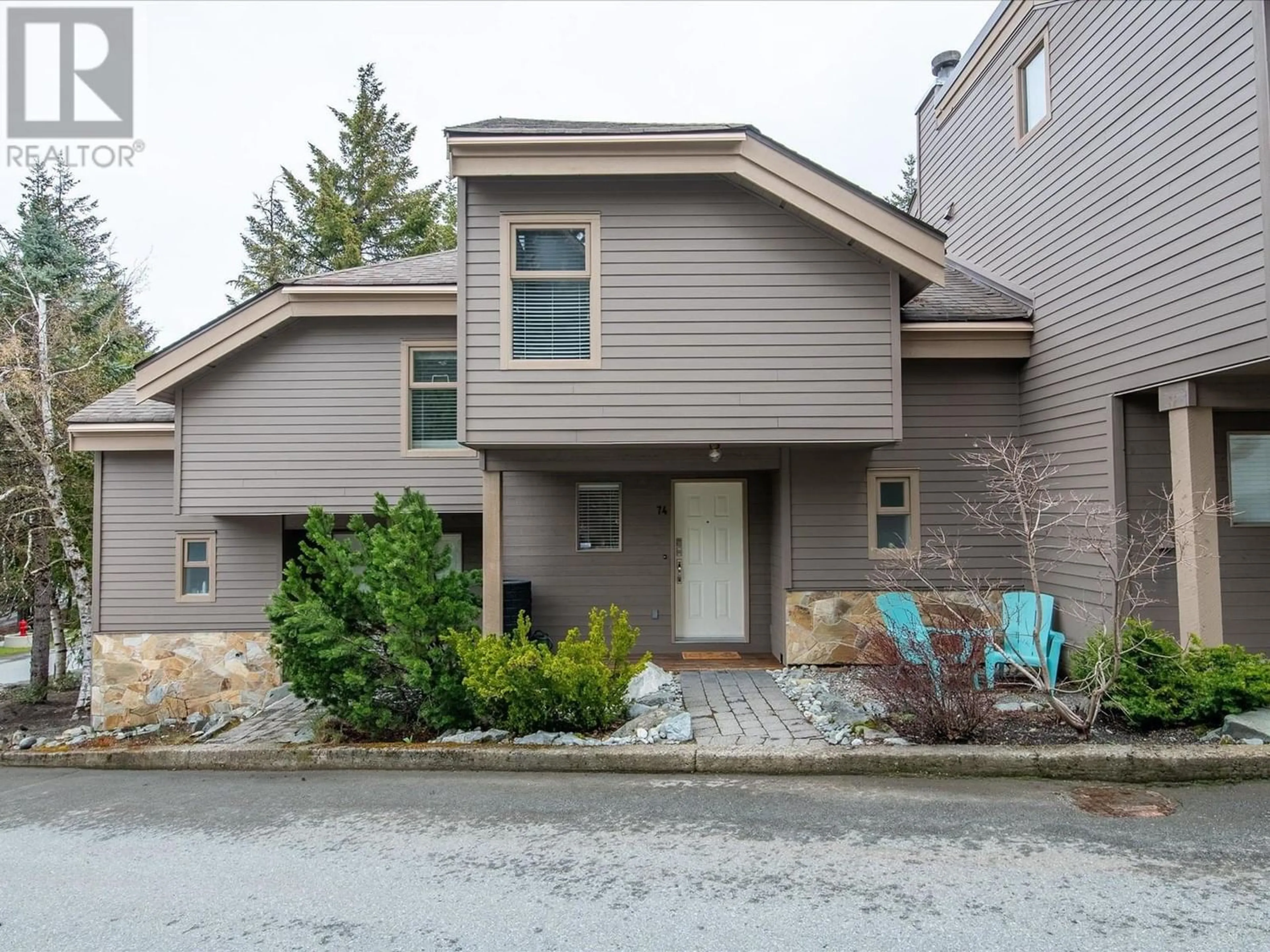 A pic from exterior of the house or condo for 74 6127 EAGLE RIDGE CRESCENT, Whistler British Columbia V8E0W7