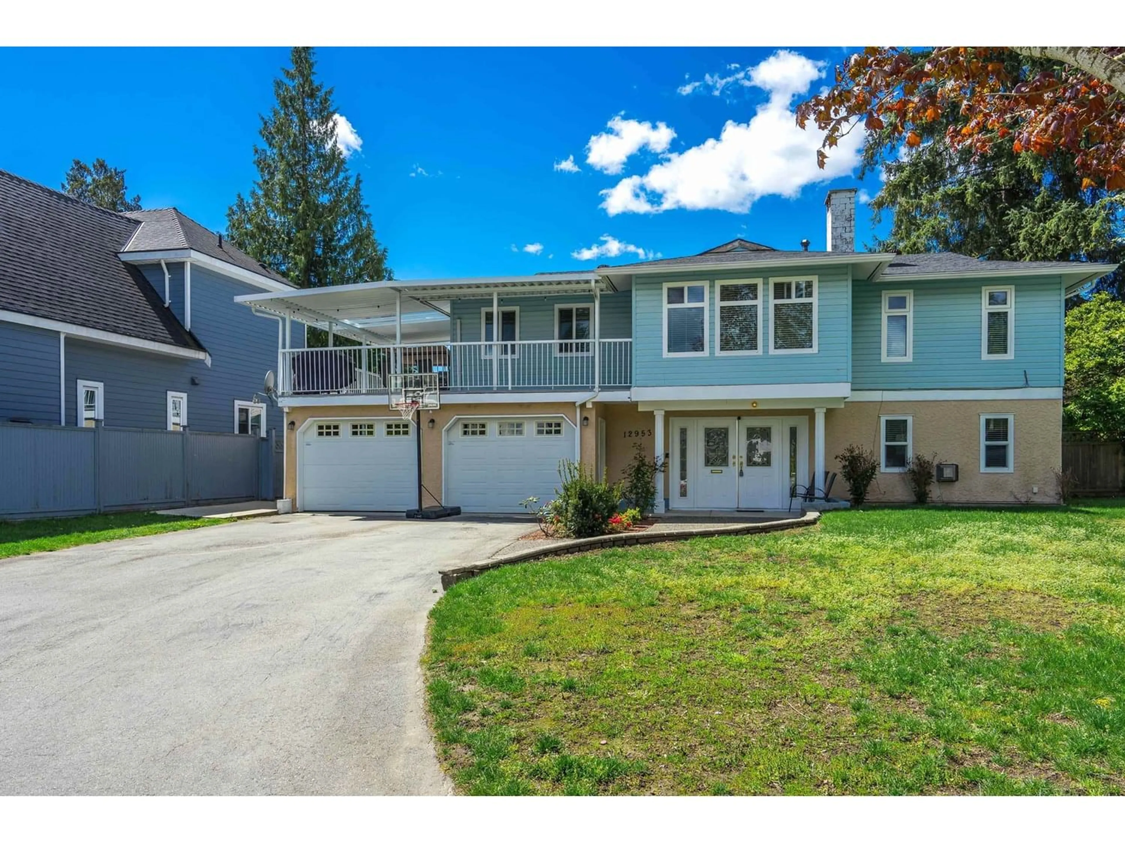 Frontside or backside of a home for 12953 GLENGARRY CRESCENT, Surrey British Columbia V1V2C2