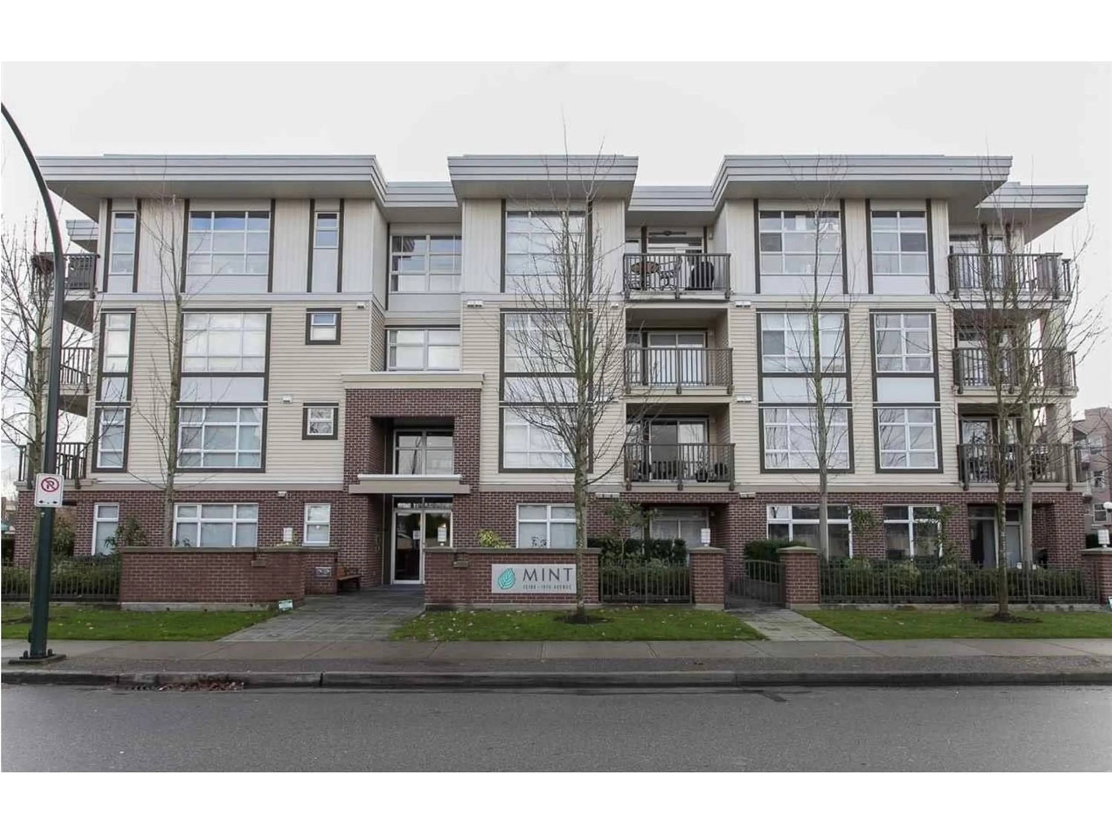 A pic from exterior of the house or condo for 210 15168 19 AVENUE, Surrey British Columbia V4A0A5