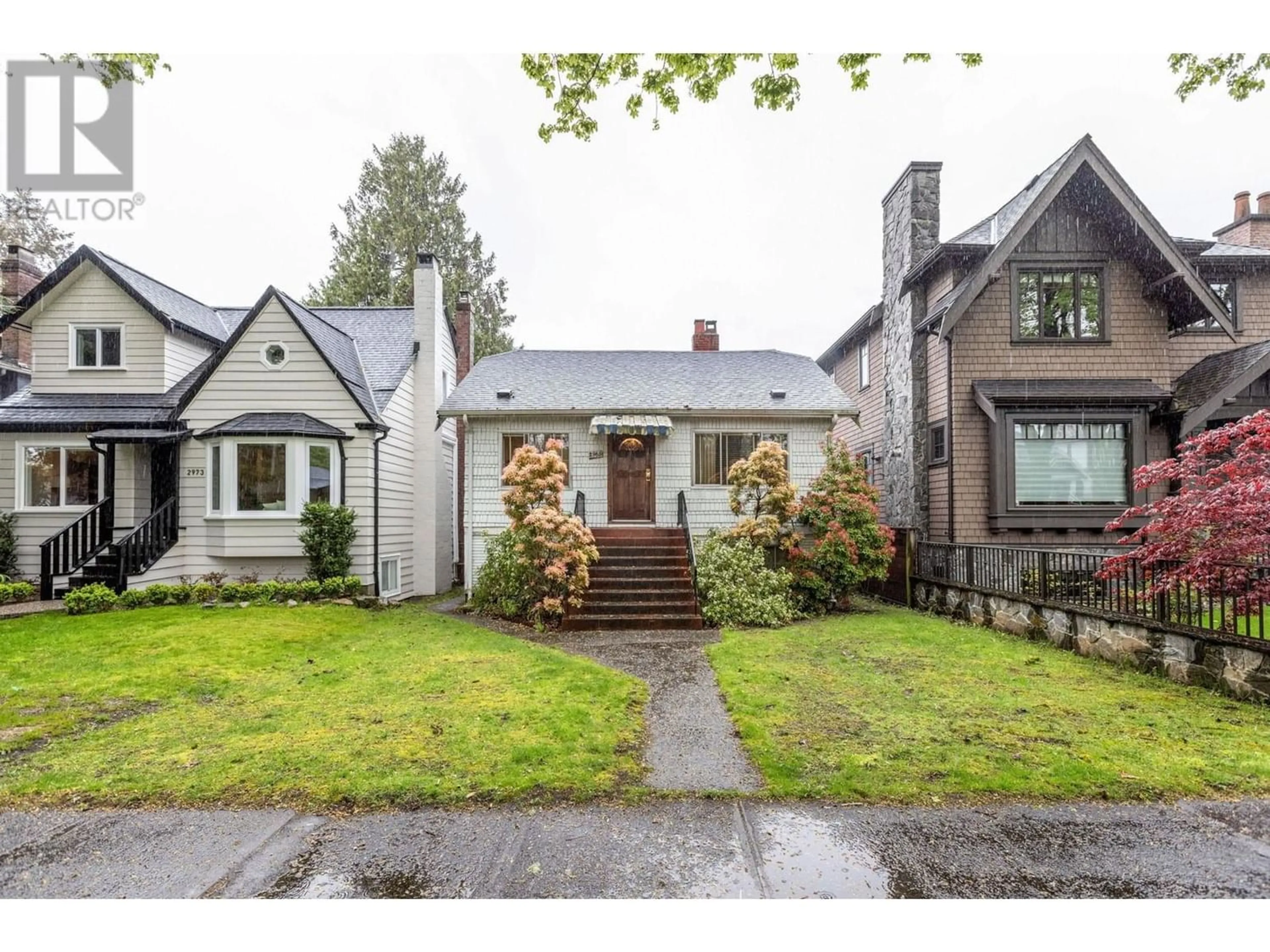 Frontside or backside of a home for 2965 W 13TH AVENUE, Vancouver British Columbia V6K2T8