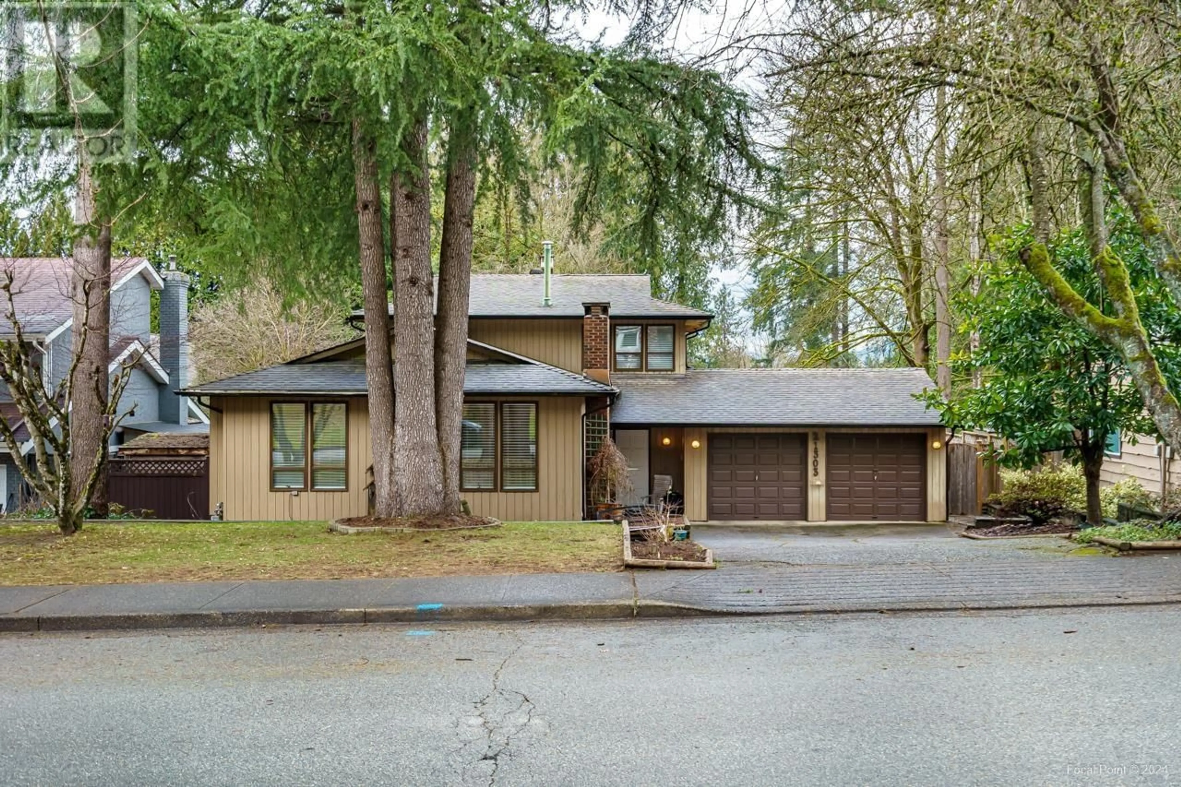 Frontside or backside of a home for 21303 DOUGLAS AVENUE, Maple Ridge British Columbia V4R2H8