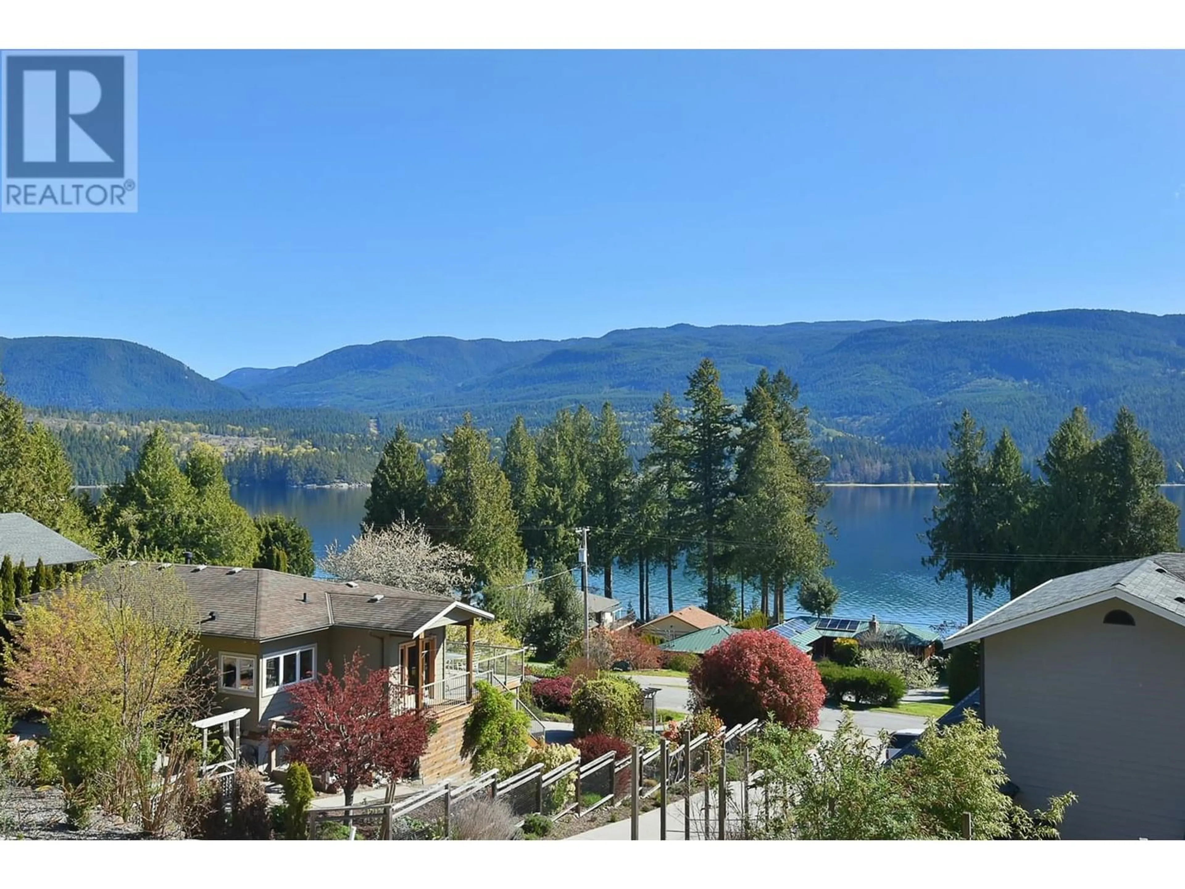 Lakeview for 6274 FAIRWAY AVENUE, Sechelt British Columbia V7Z0P8