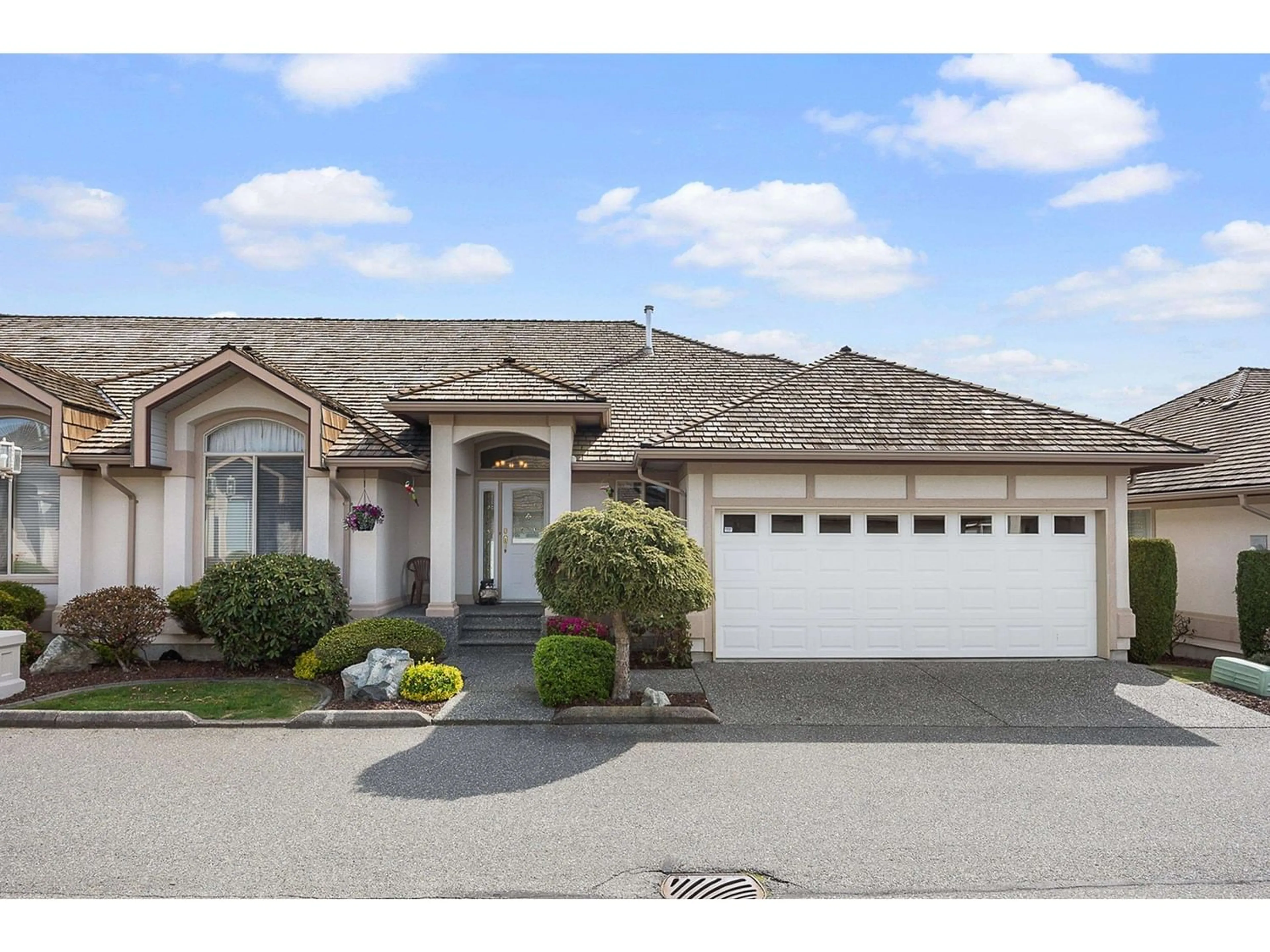 Frontside or backside of a home for 31 30703 BLUERIDGE DRIVE, Abbotsford British Columbia V2T6M8