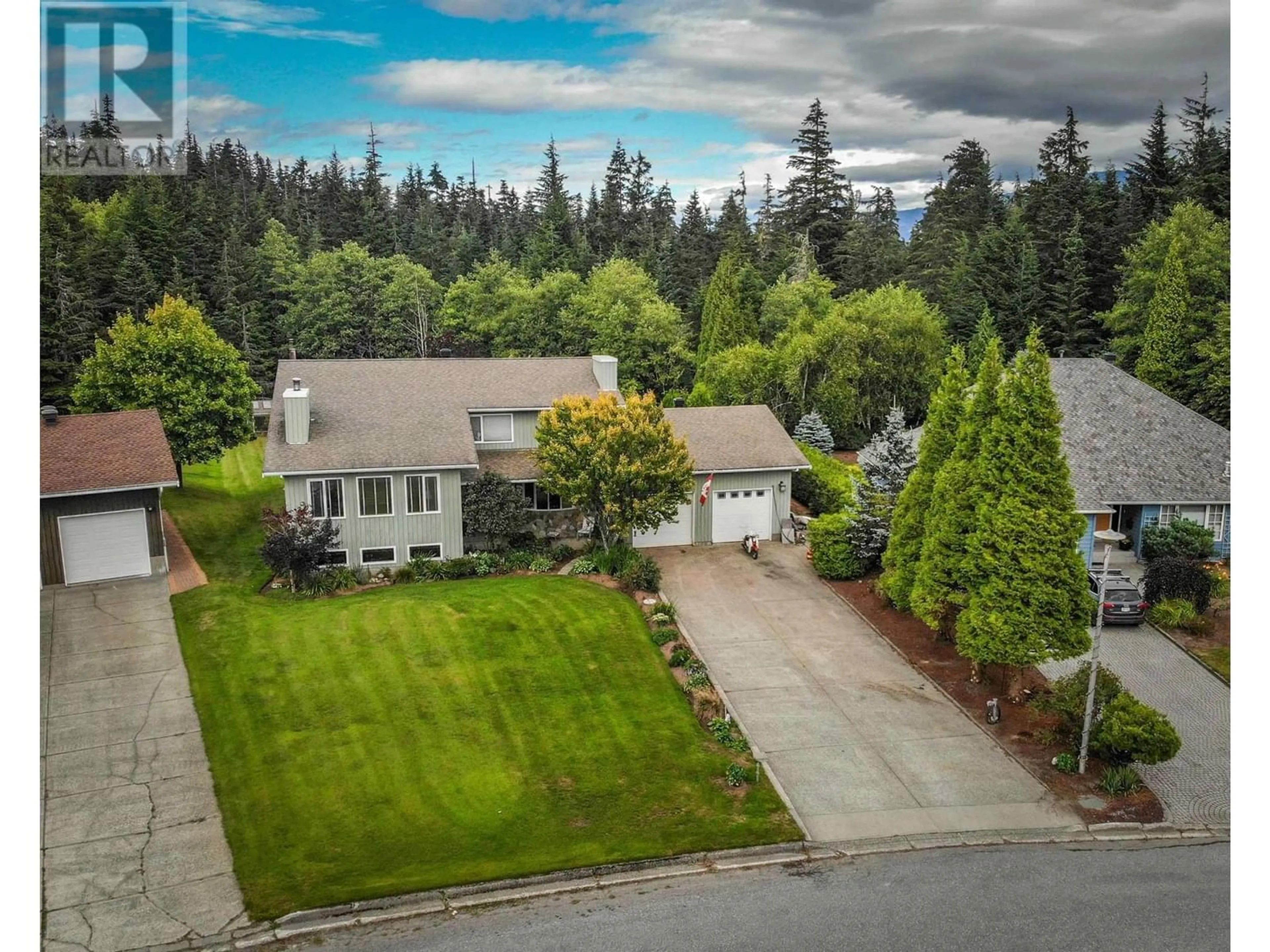 Frontside or backside of a home for 75 ANGLE STREET, Kitimat British Columbia V8C2M9