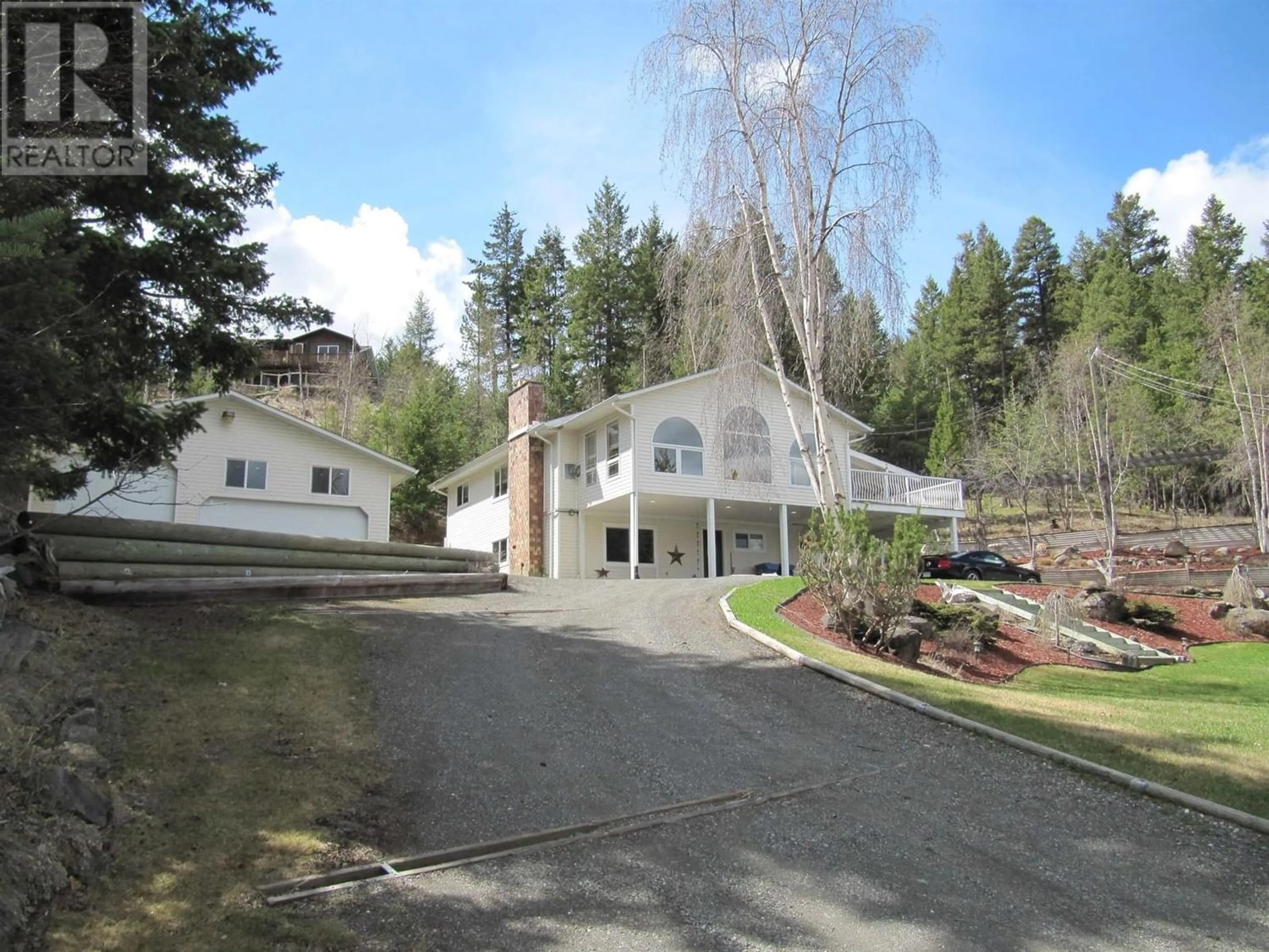 Outside view for 5264 KALLUM DRIVE, 108 Mile Ranch British Columbia V0K2Z0