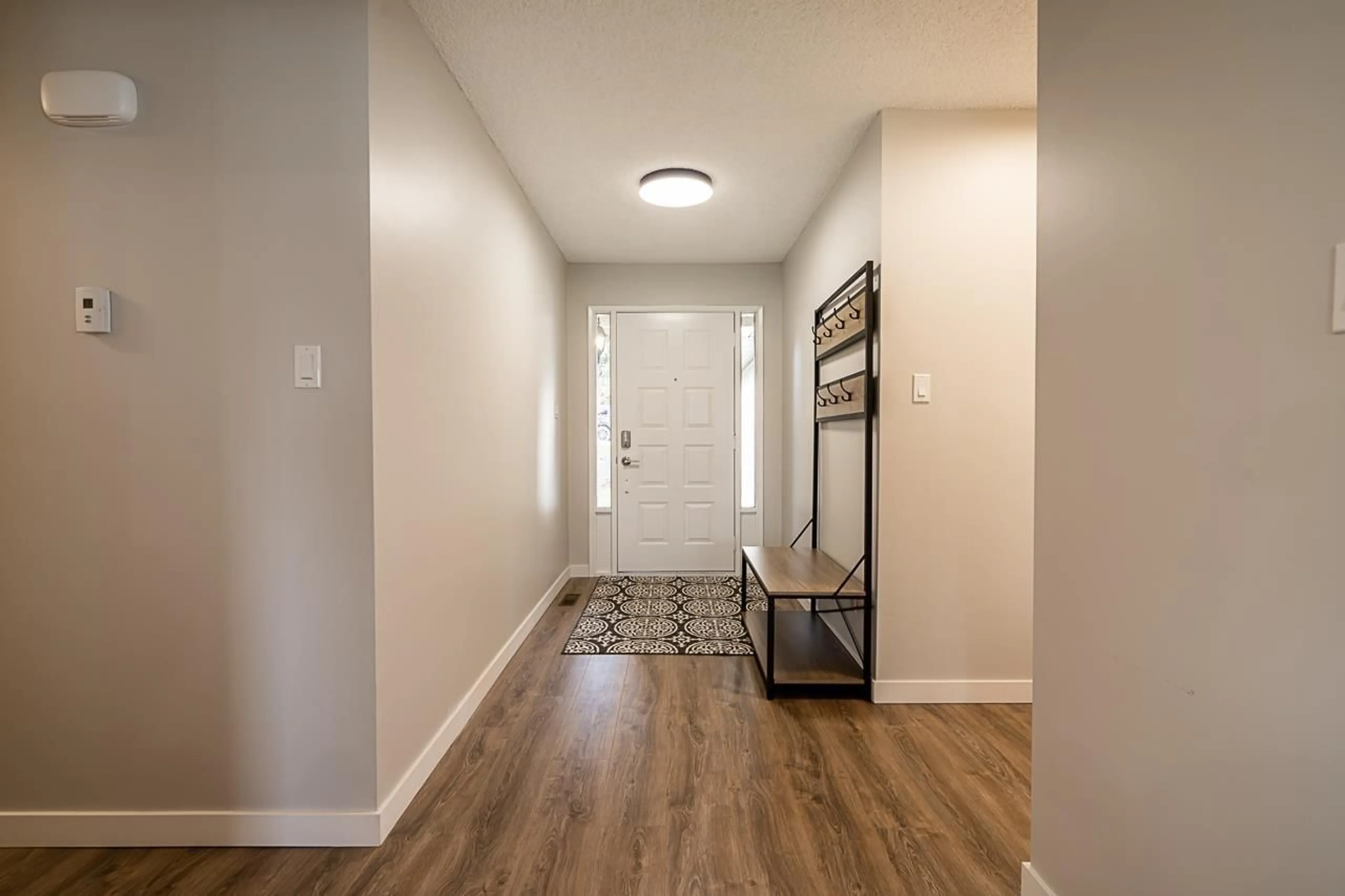 Indoor entryway for 10042 159A STREET, Surrey British Columbia V4N2S8