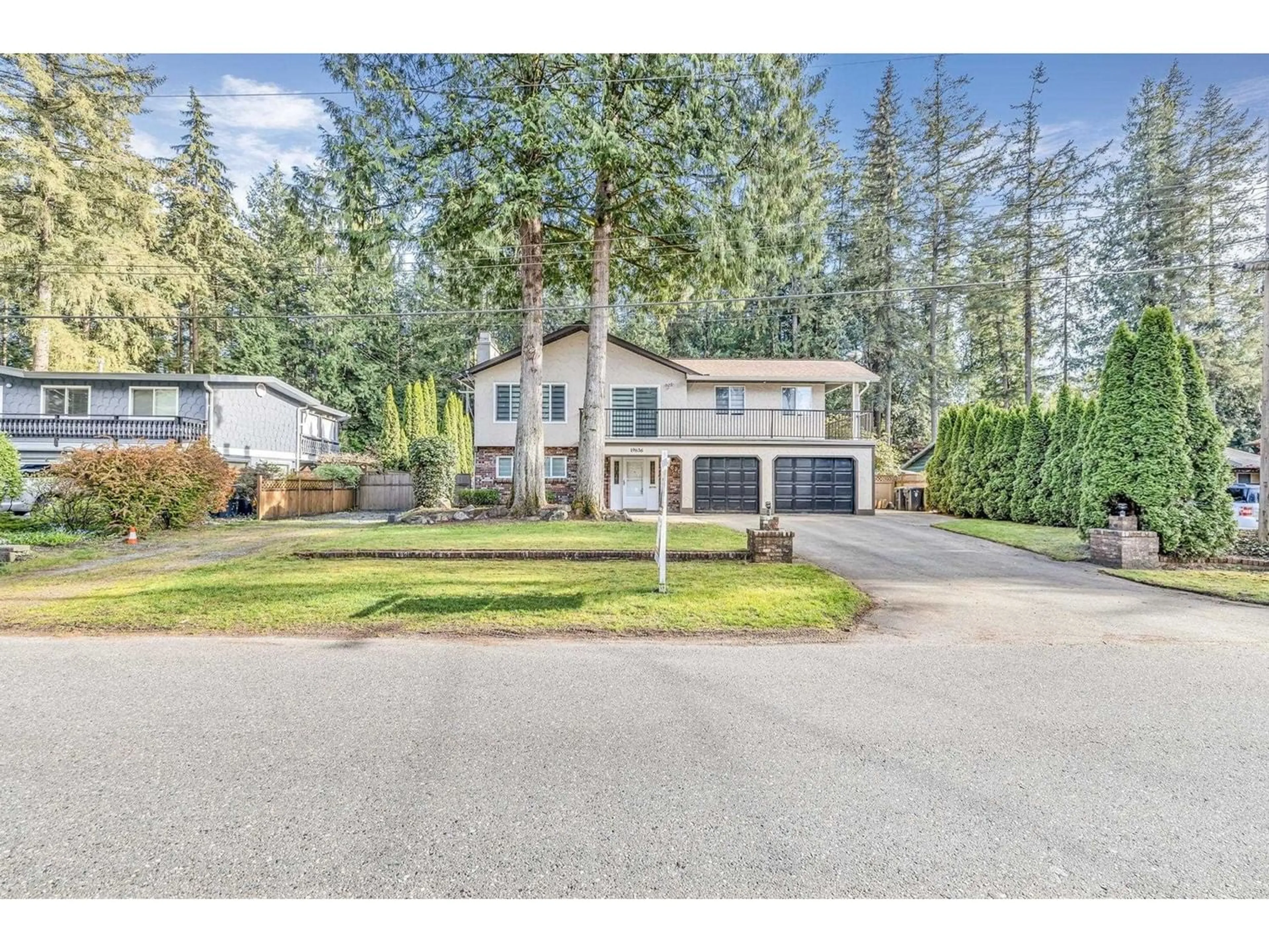 Frontside or backside of a home for 19636 41A AVENUE, Langley British Columbia V3A2Z6