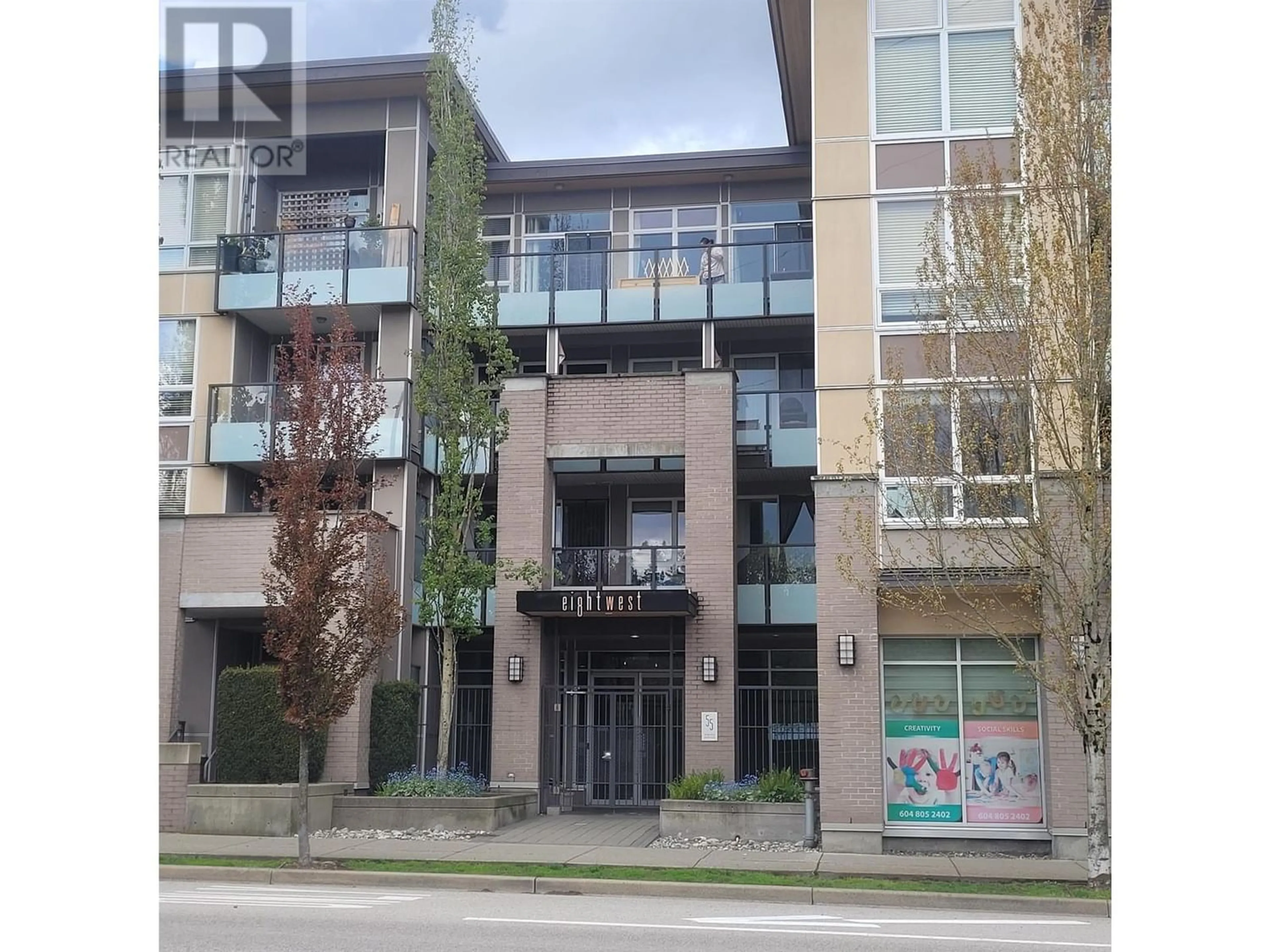 A pic from exterior of the house or condo for 209 55 EIGHTH AVENUE, New Westminster British Columbia V3R0E8