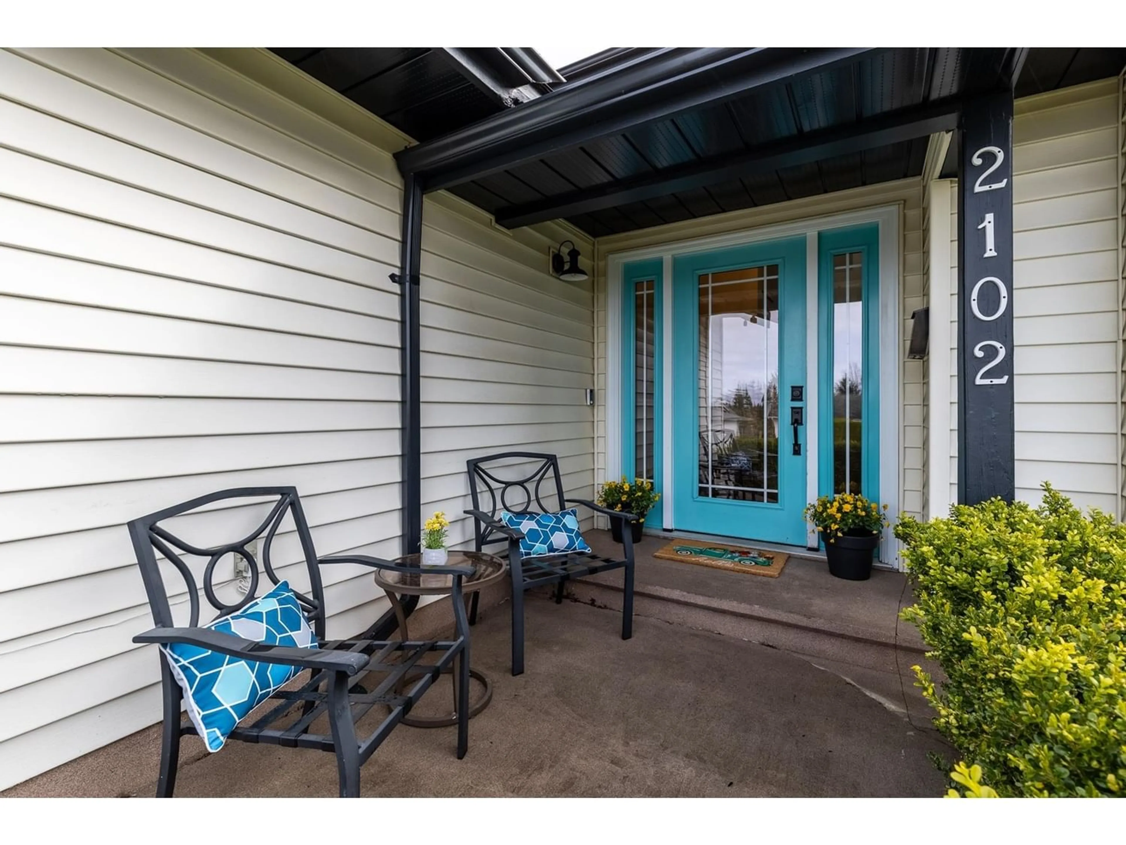 Indoor entryway for 2102 ENDERBY STREET, Abbotsford British Columbia V2S7R6