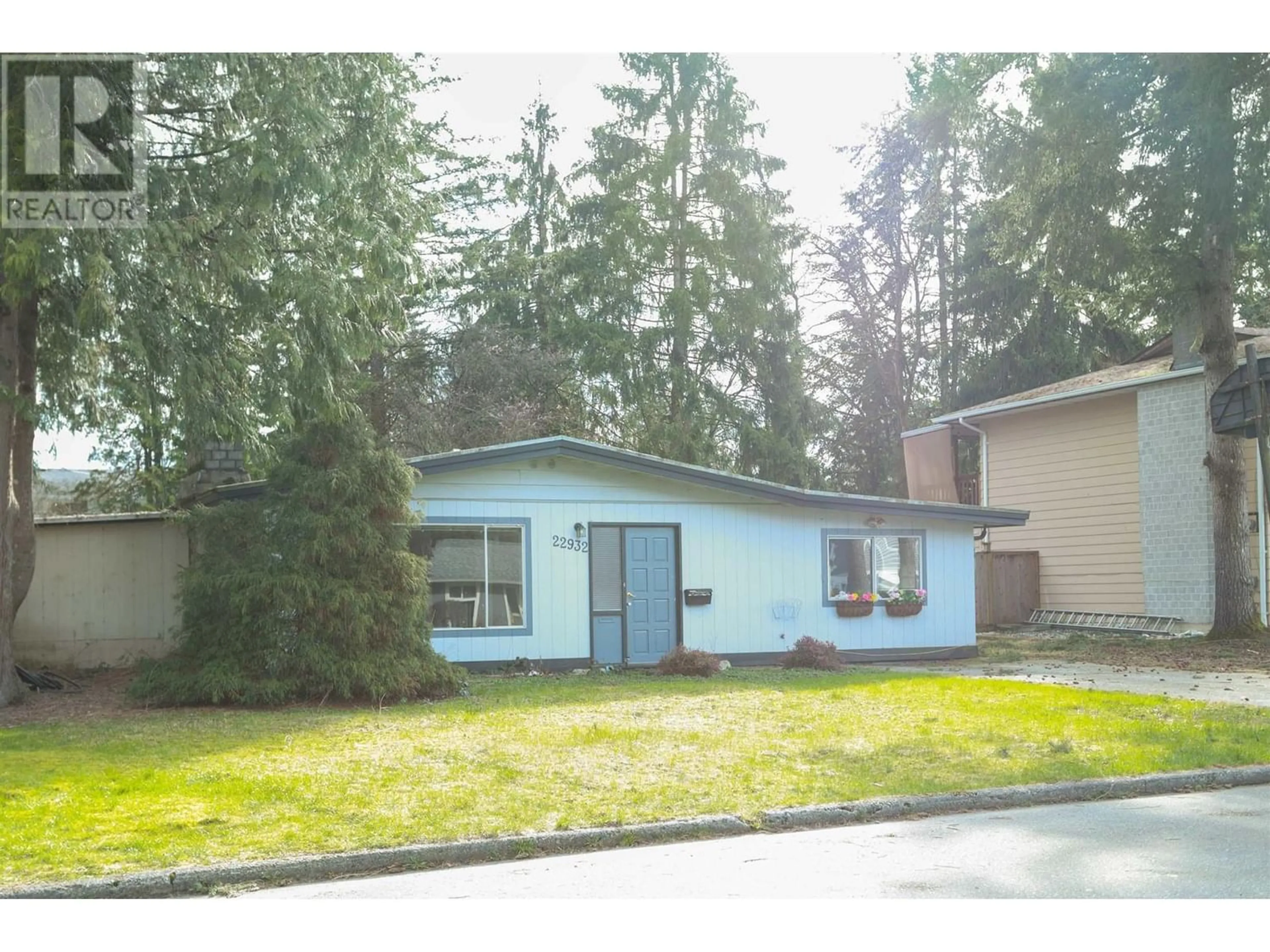 Frontside or backside of a home for 22932 ROGERS AVENUE, Maple Ridge British Columbia V2X3Z9