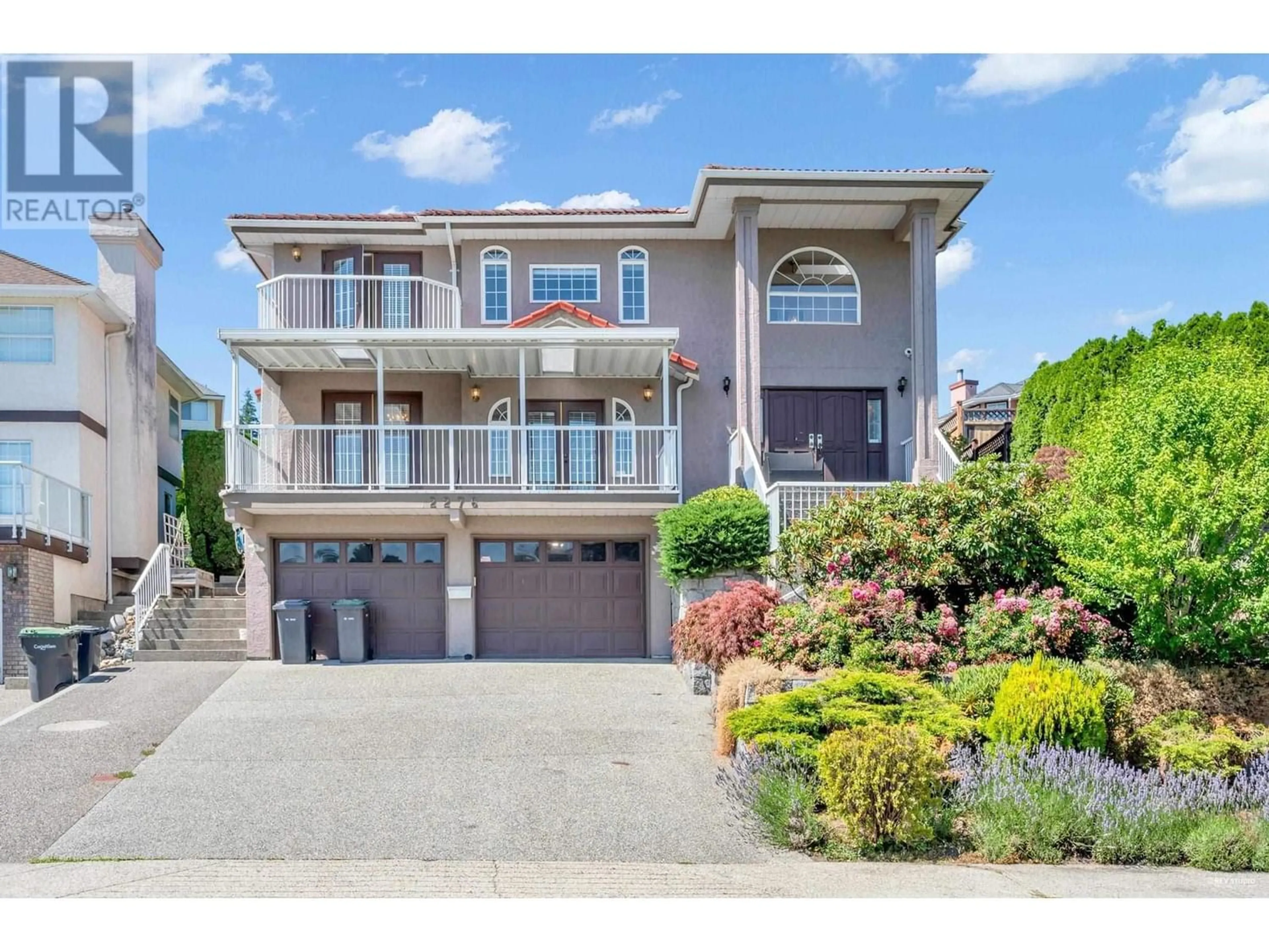 Frontside or backside of a home for 2276 SICAMOUS AVENUE, Coquitlam British Columbia V3K6P5