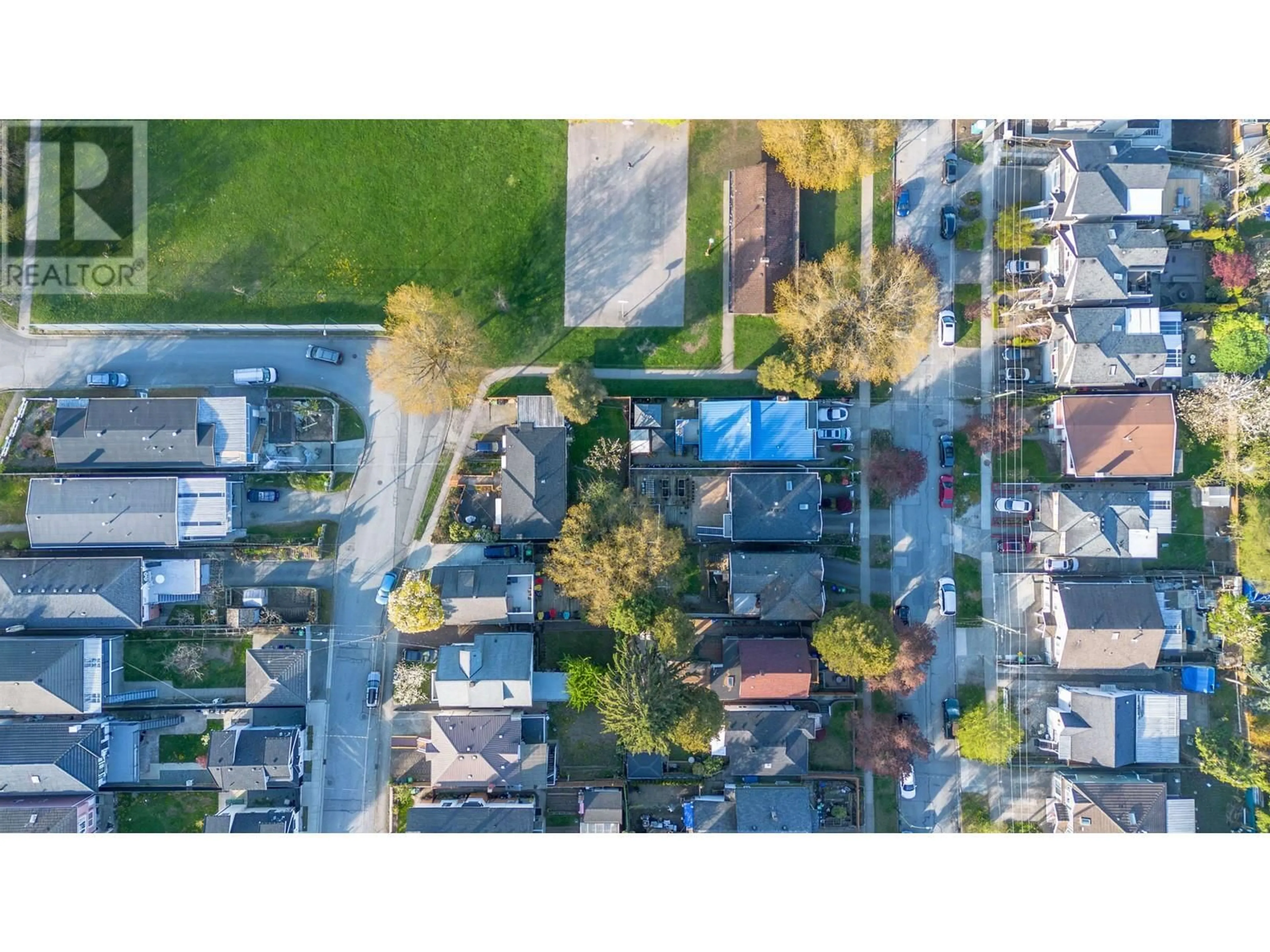 A pic from outside/outdoor area/front of a property/back of a property/a pic from drone, street for 5311 MCKINNON STREET, Vancouver British Columbia V5R4C7