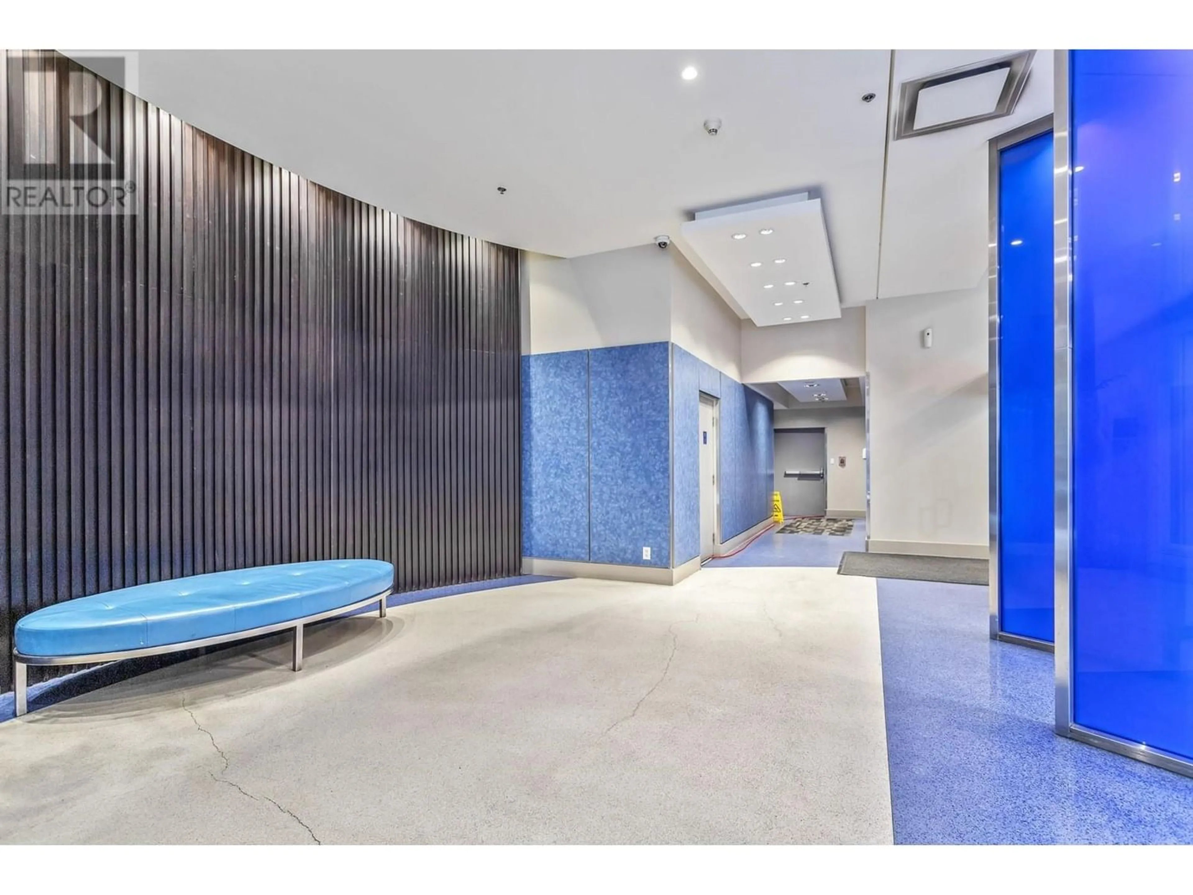 Indoor lobby for 1227 933 HORNBY STREET, Vancouver British Columbia V6Z3G4