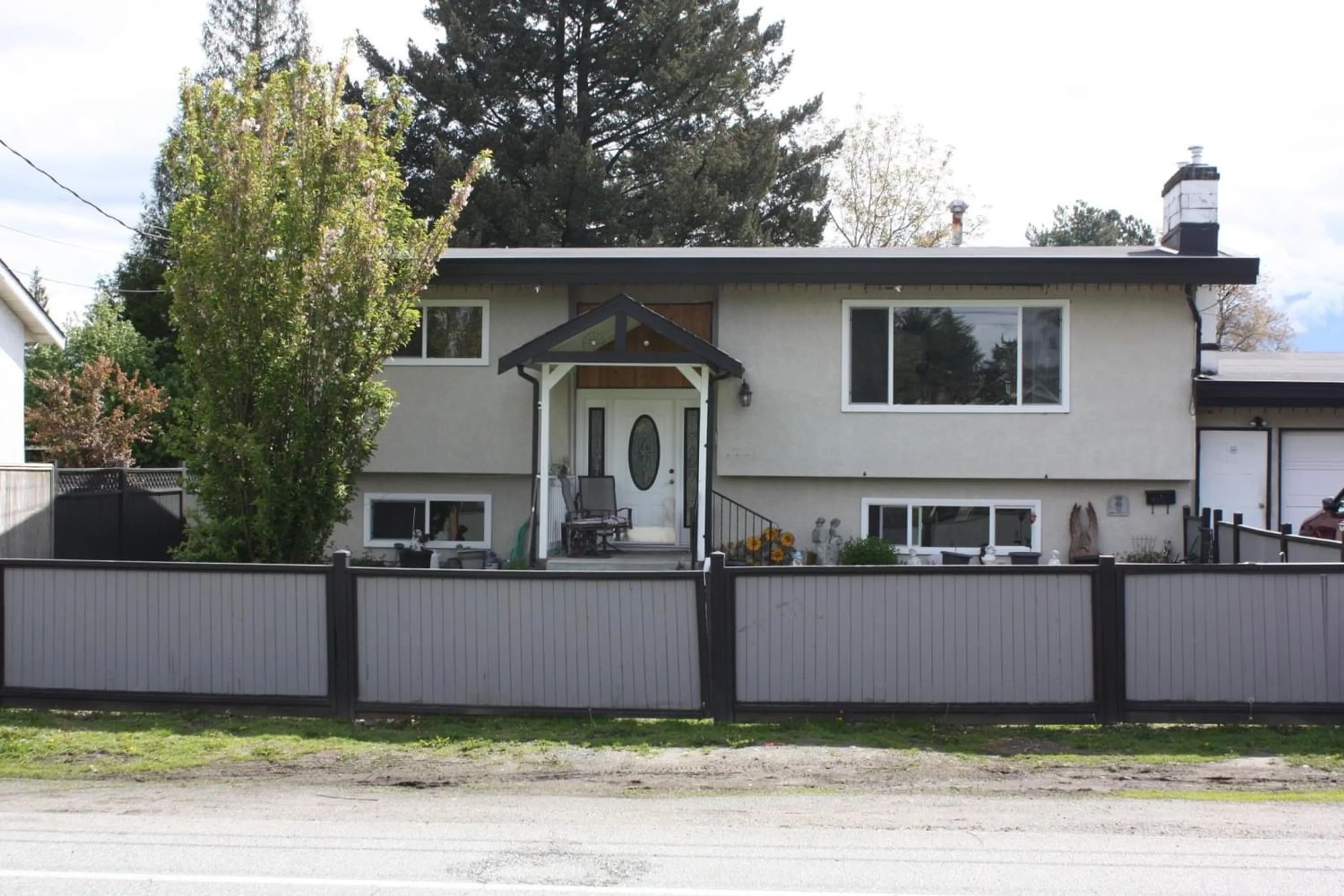 Frontside or backside of a home for 9610 MCNAUGHT ROAD, Chilliwack British Columbia V2P6G1