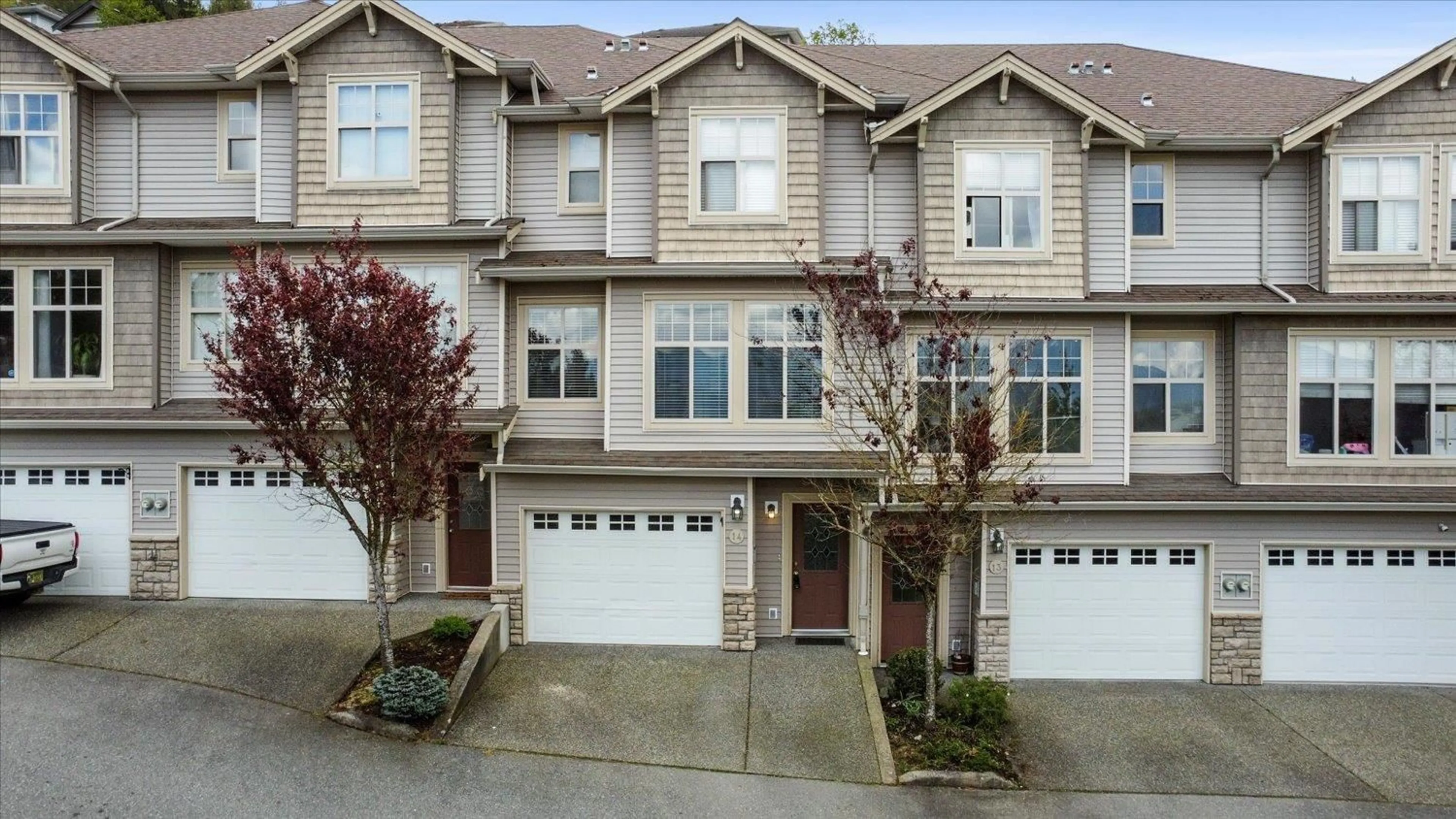 A pic from exterior of the house or condo for 14 46858 RUSSELL ROAD, Chilliwack British Columbia V2R5T3