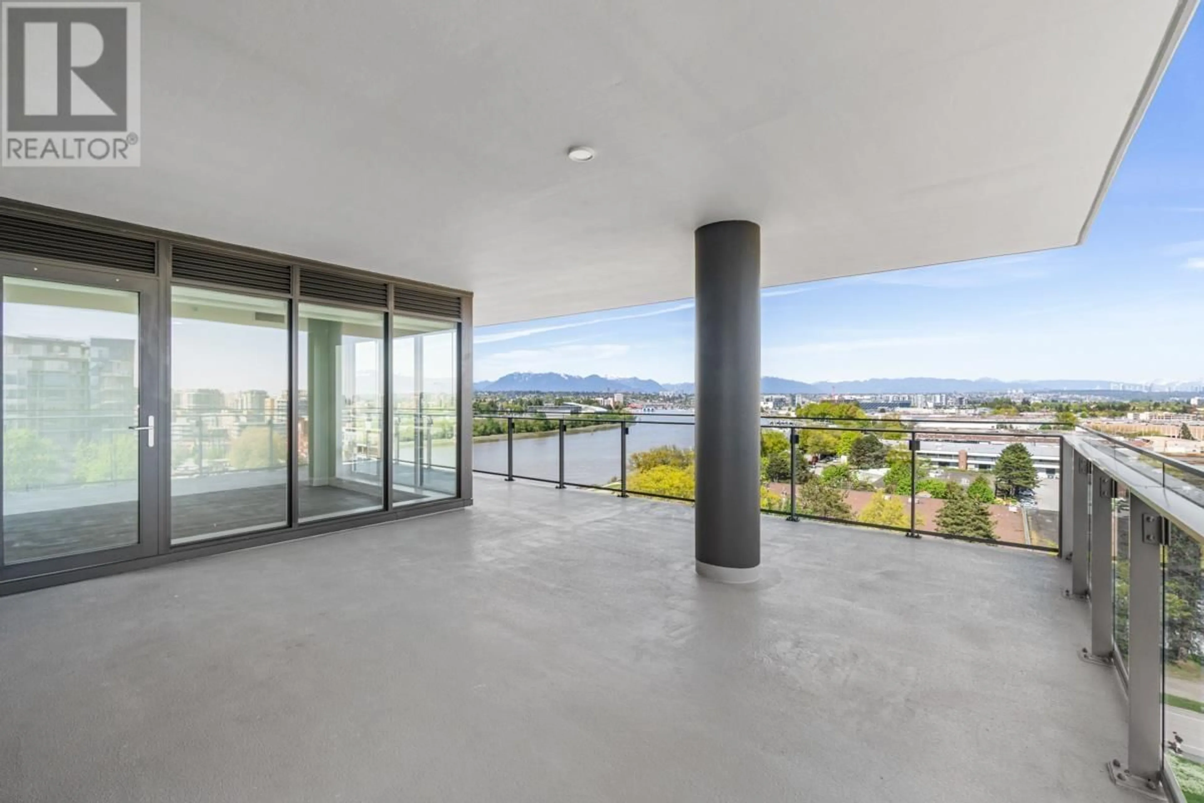 Indoor foyer, cement floor for 1005 6833 PEARSON WAY, Richmond British Columbia V7C0E8