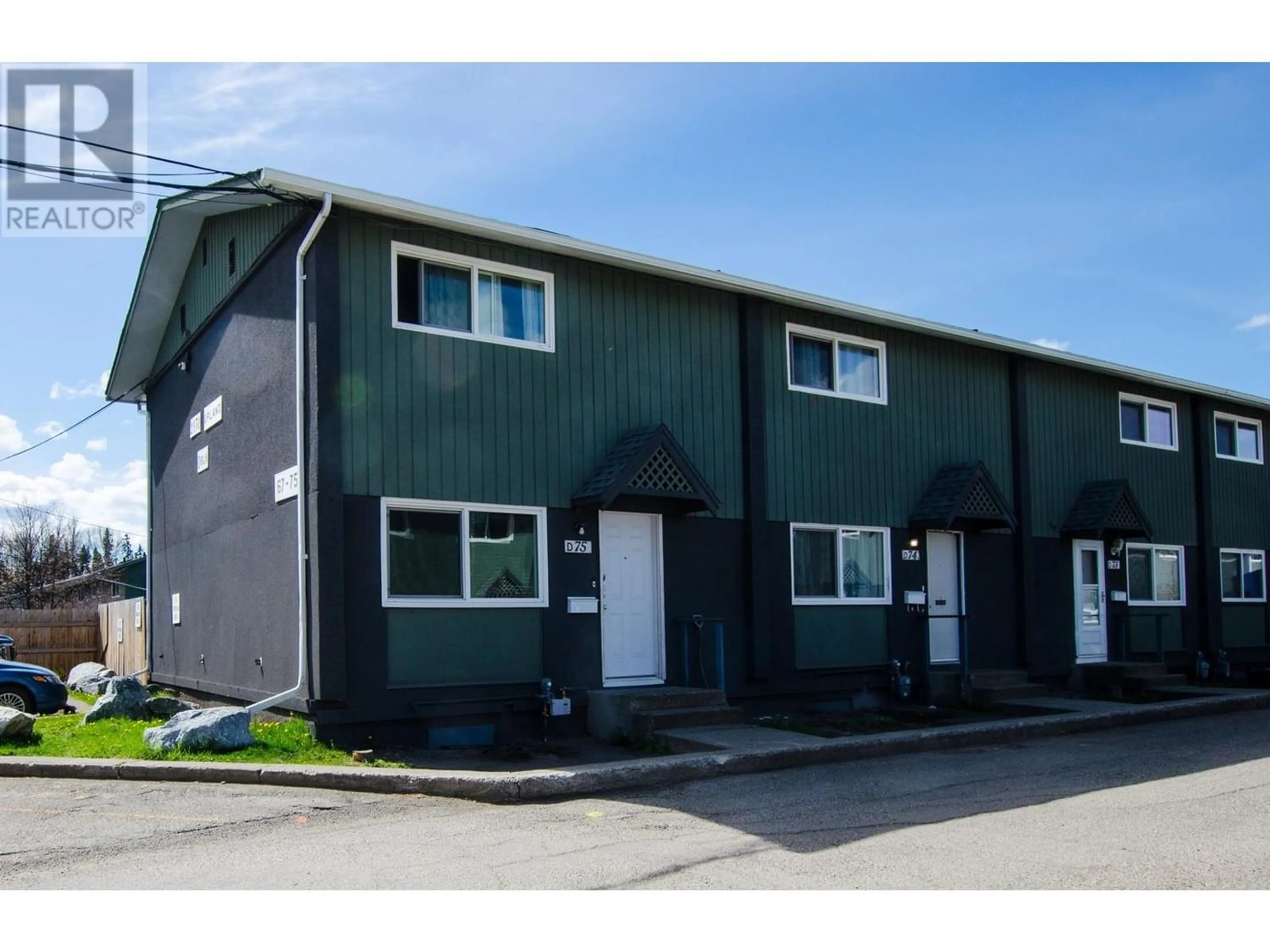A pic from exterior of the house or condo for D75 2131 UPLAND STREET, Prince George British Columbia V2L2V8
